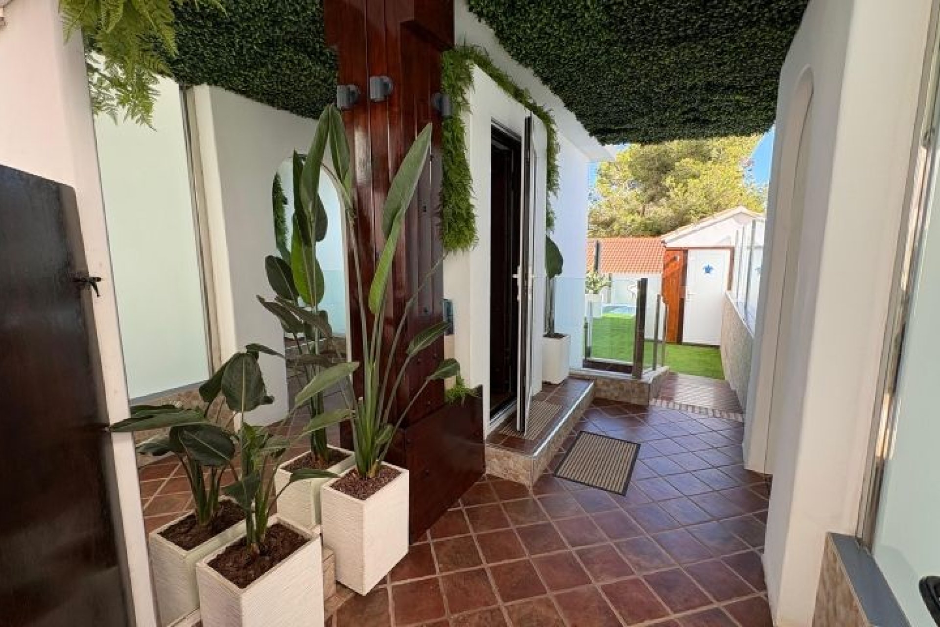 Återförsäljning - Villa -
Orihuela Costa