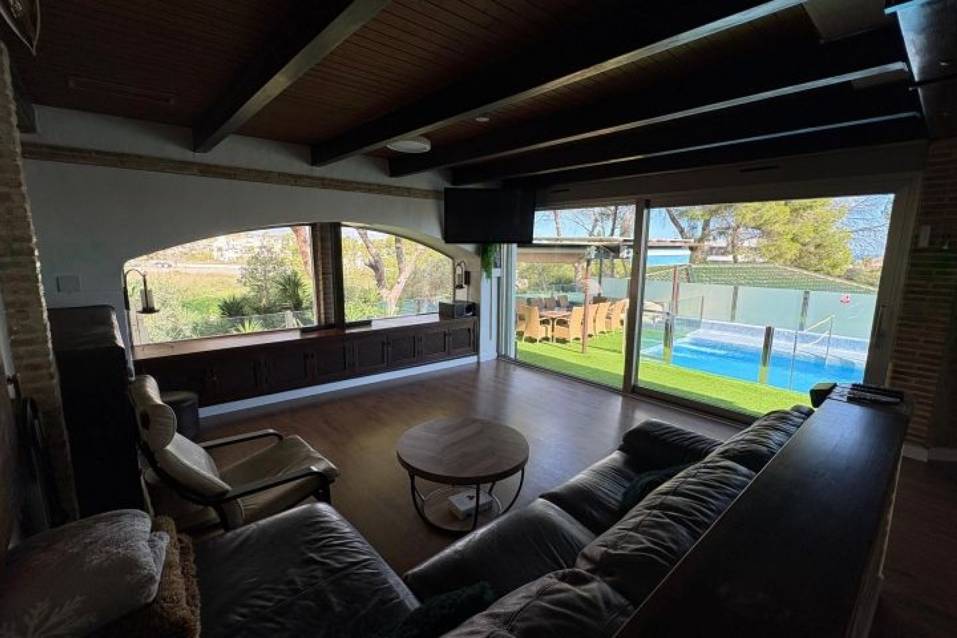 Återförsäljning - Villa -
Orihuela Costa