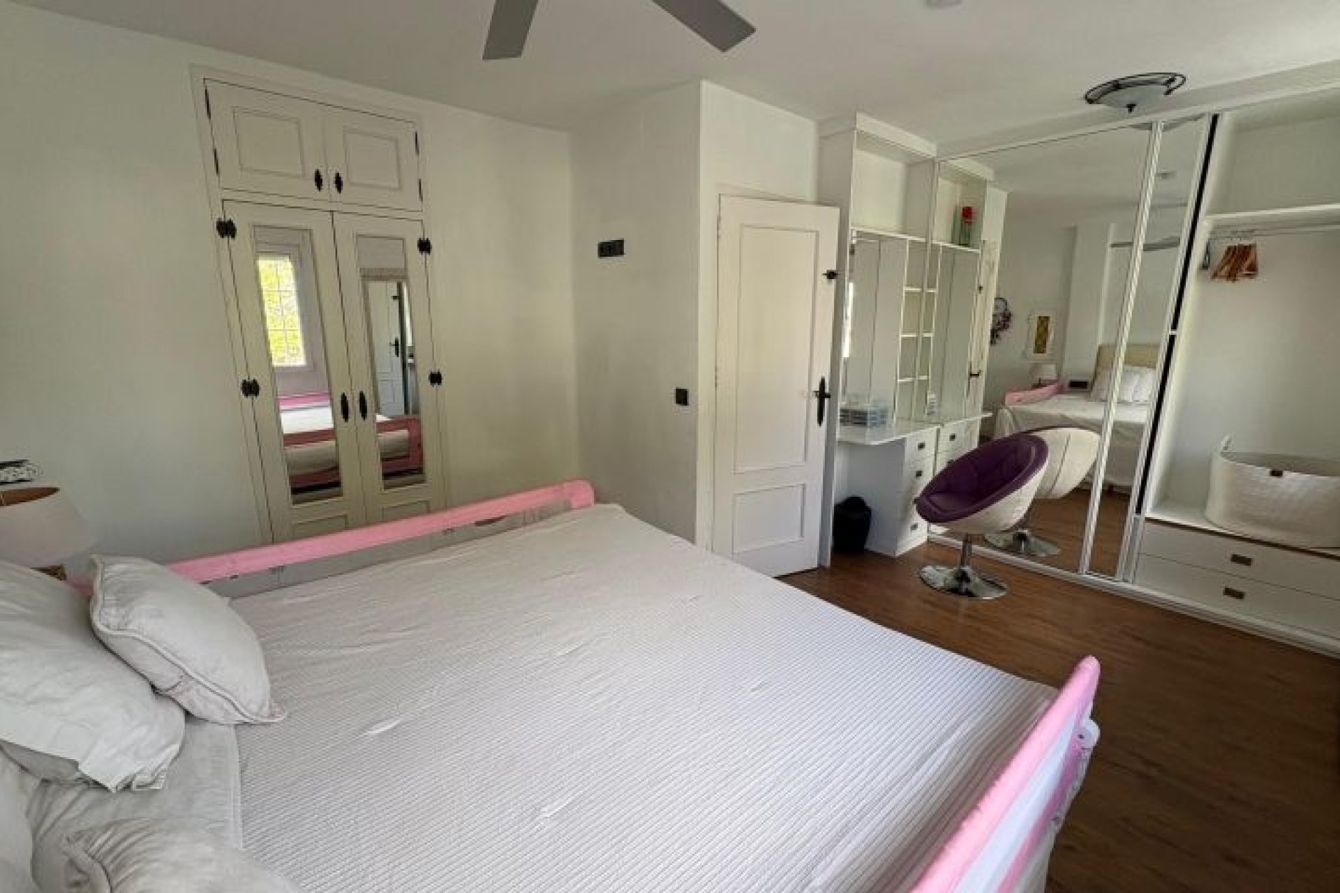 Återförsäljning - Villa -
Orihuela Costa