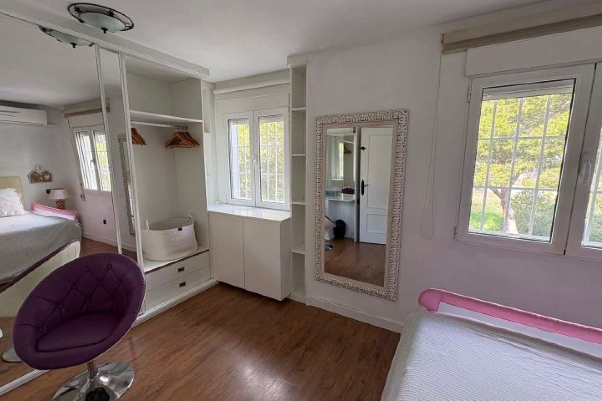 Återförsäljning - Villa -
Orihuela Costa