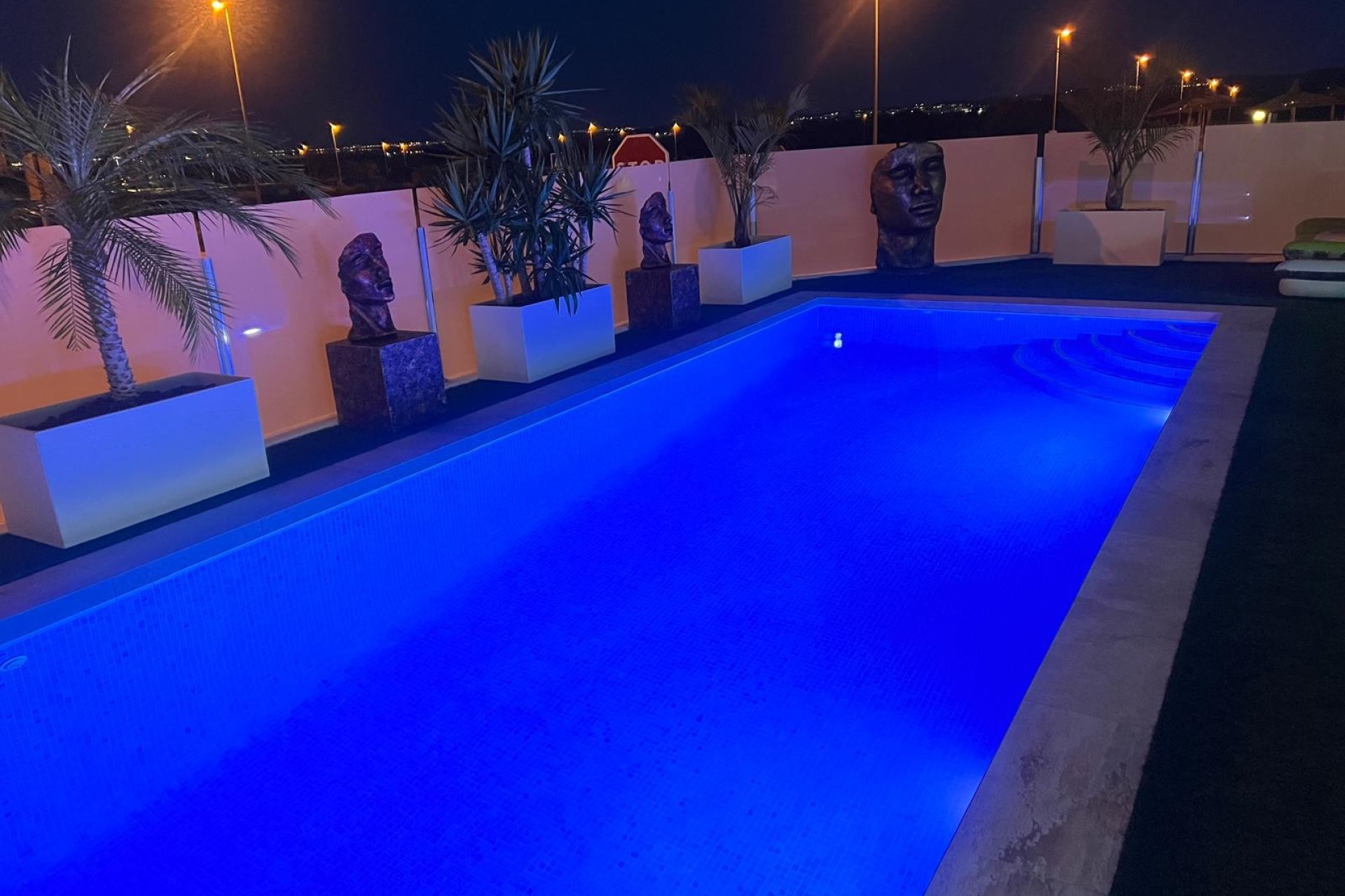 Återförsäljning - Villa -
Orihuela - Entre Naranjos Vistabella Golf