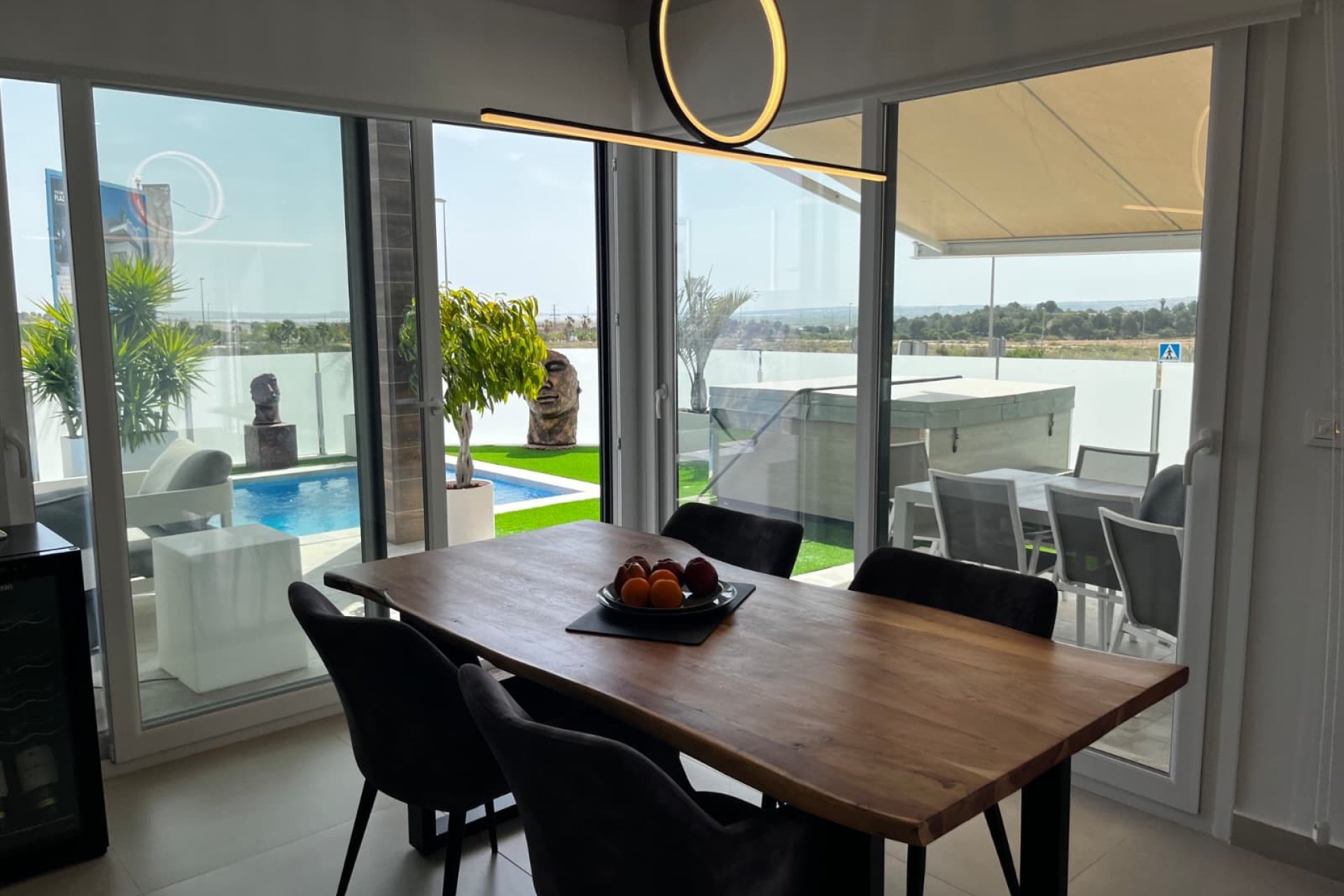 Återförsäljning - Villa -
Orihuela - Entre Naranjos Vistabella Golf