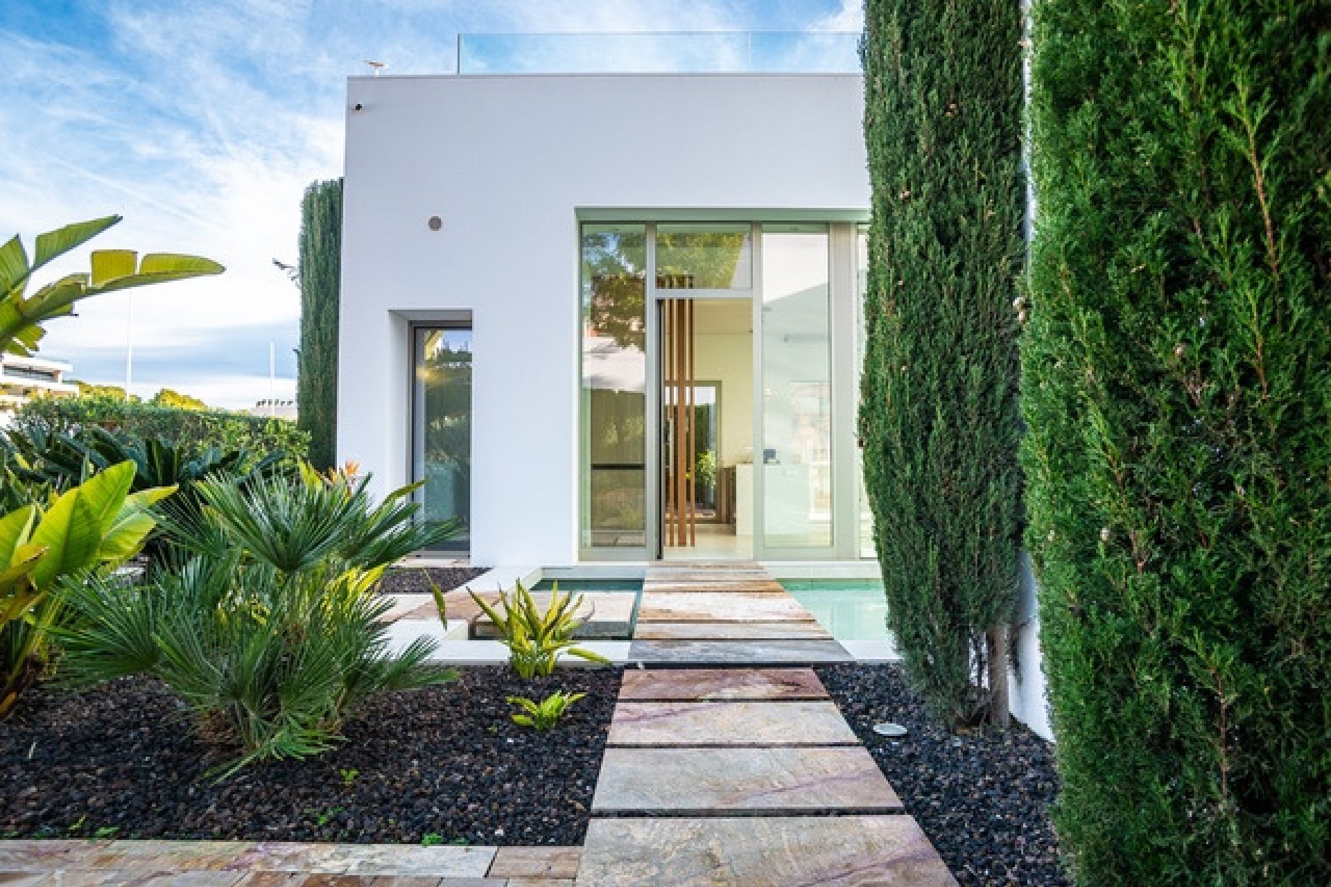 Återförsäljning - Villa -
Orihuela - Las Colinas Golf