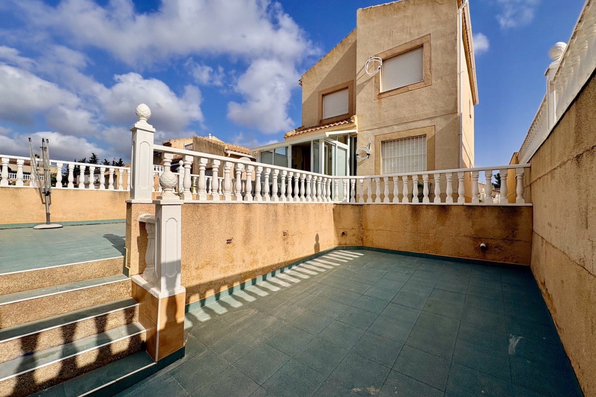 Återförsäljning - Villa -
Orihuela - Los Balcones
