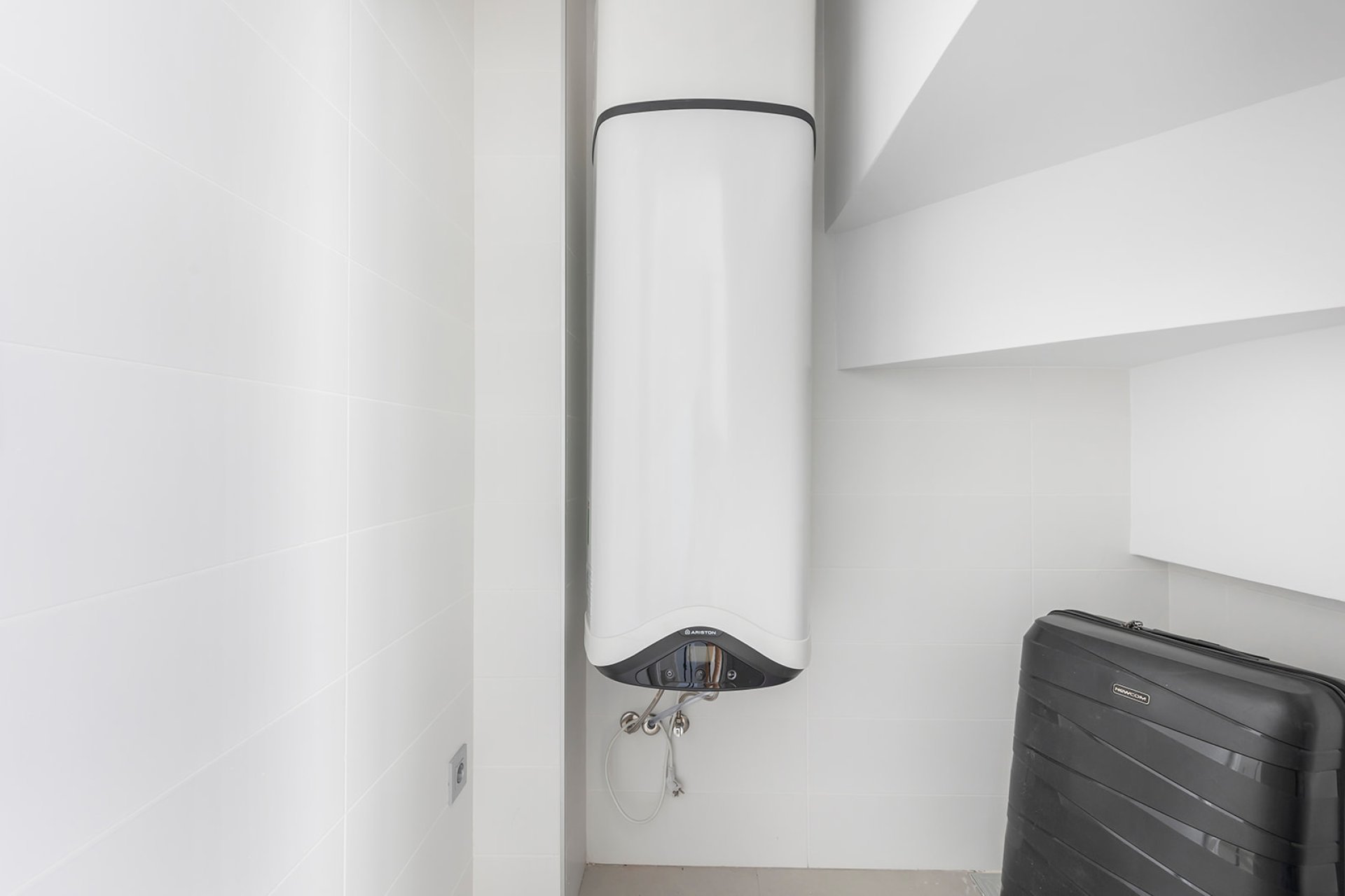 Återförsäljning - Villa -
Orihuela - Orihuela Costa