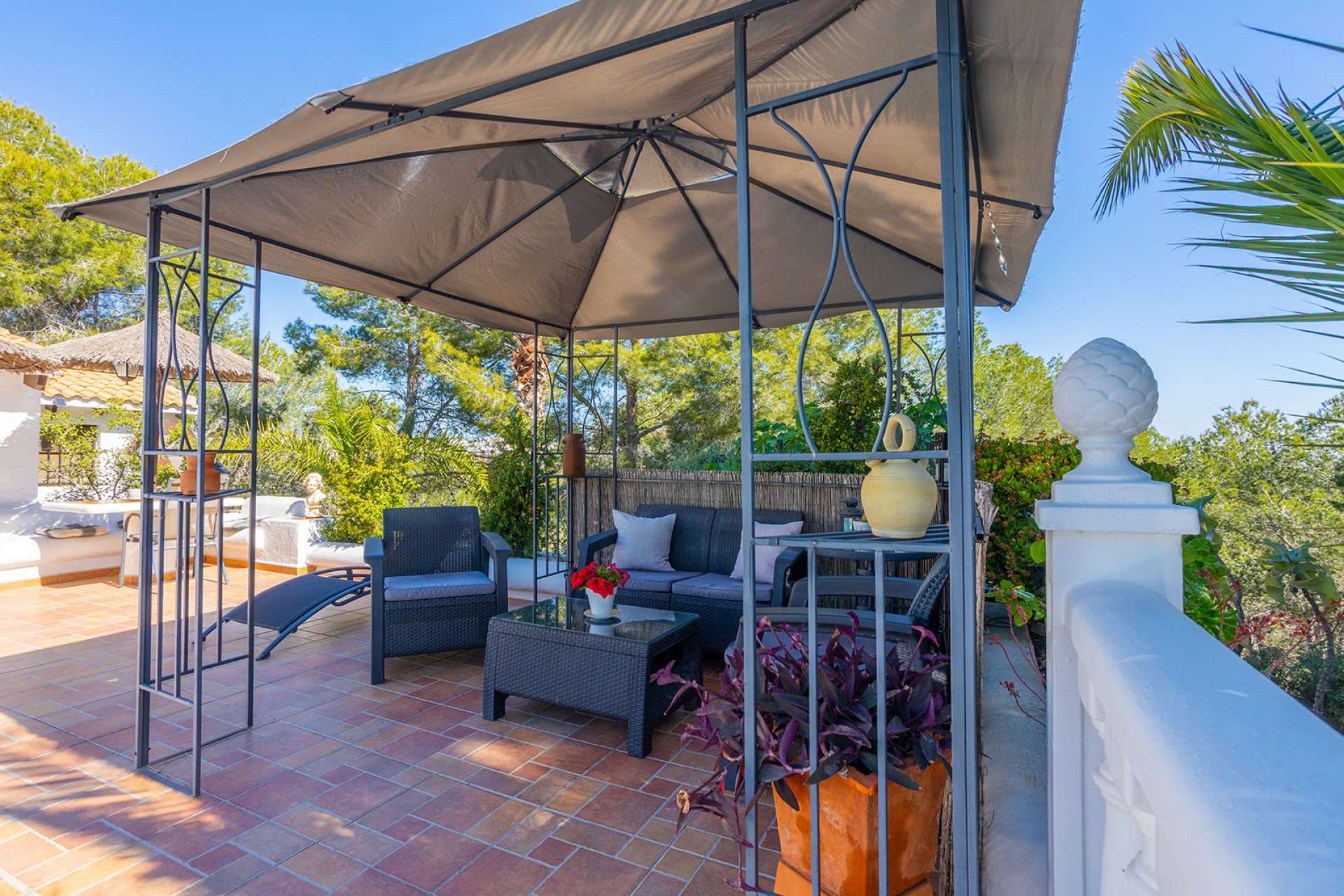 Återförsäljning - Villa -
Orihuela - Orihuela Costa