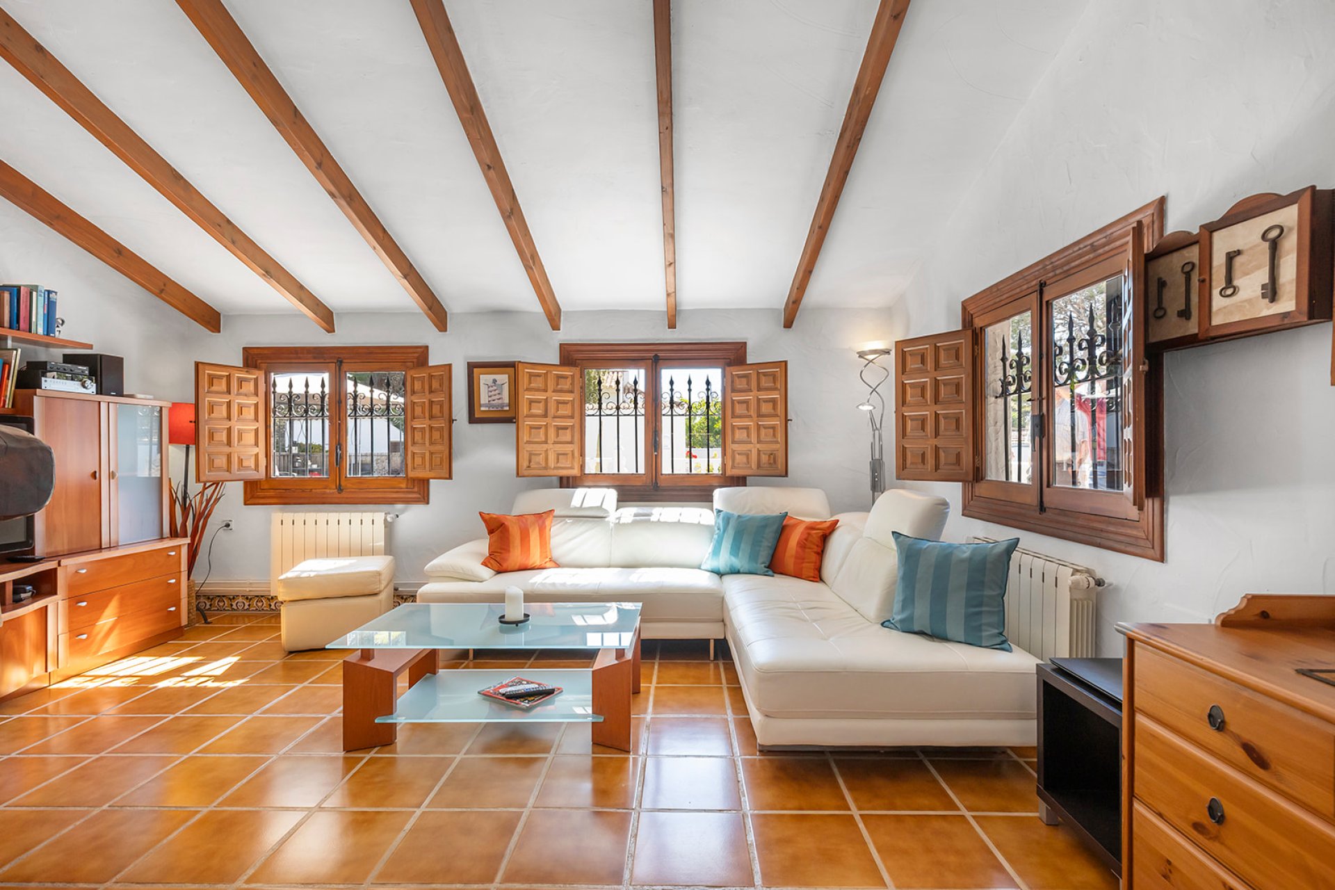 Återförsäljning - Villa -
Orihuela - Orihuela Costa