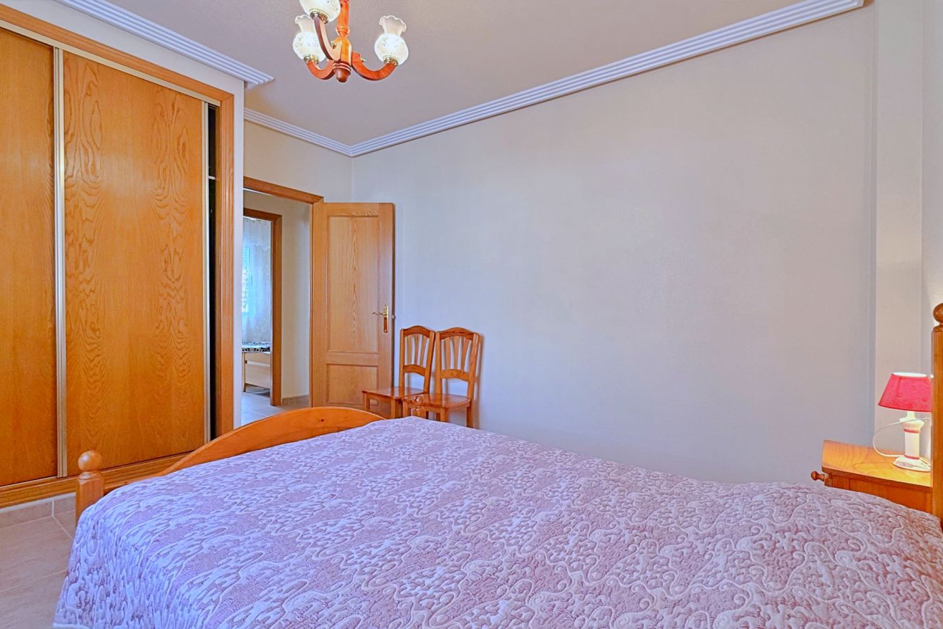 Återförsäljning - Villa -
Orihuela - Orihuela Costa