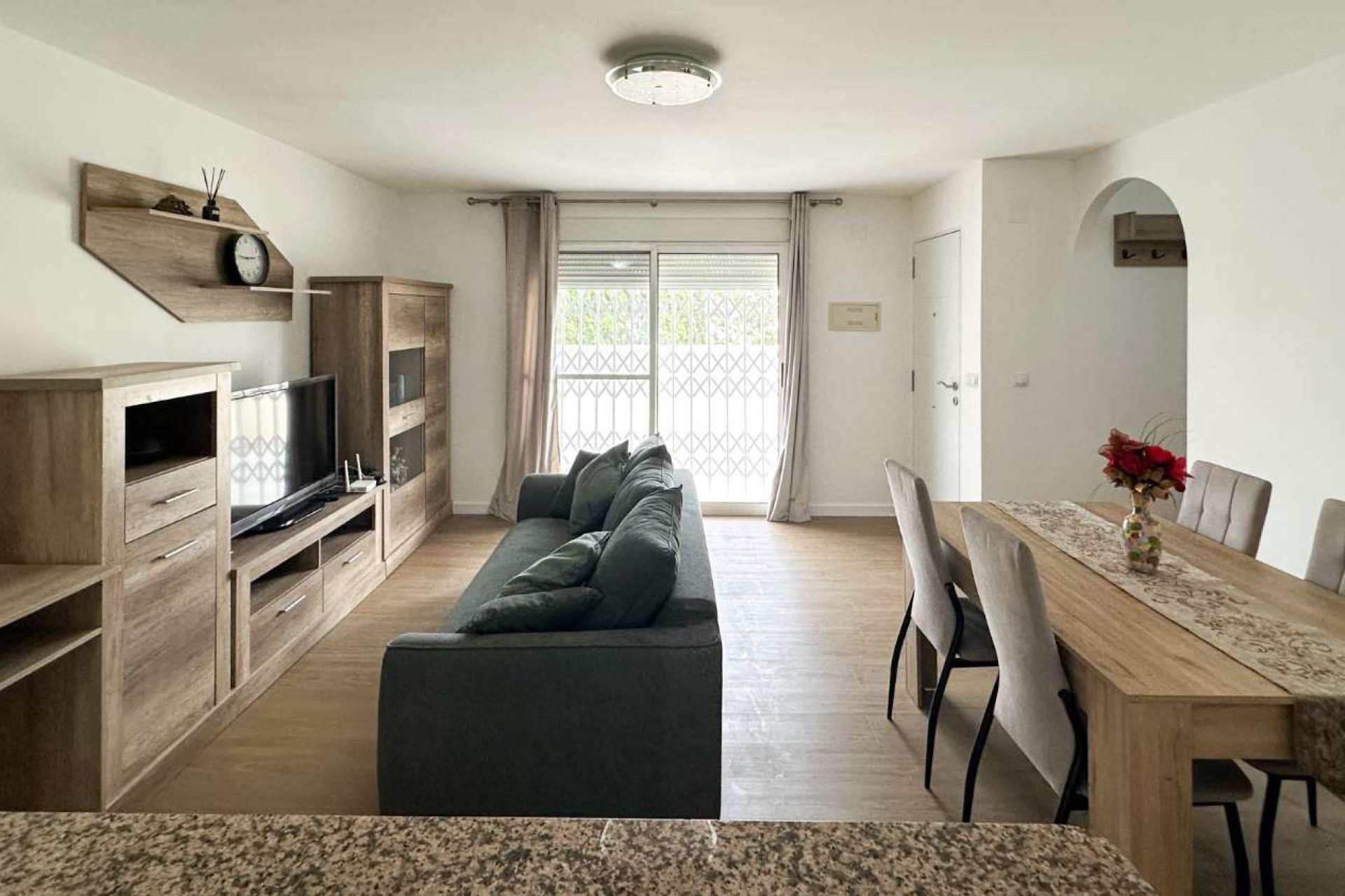 Återförsäljning - Villa -
Orihuela - Orihuela Costa