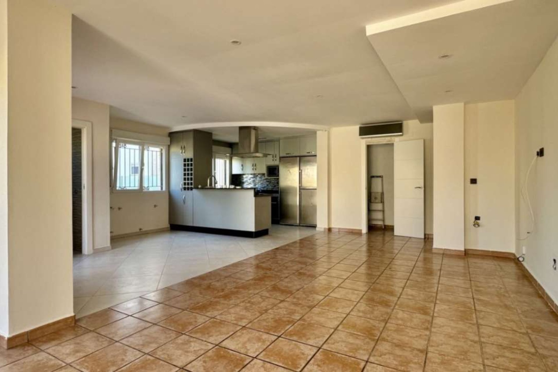 Återförsäljning - Villa -
Orihuela - Villamartín-Las Filipinas