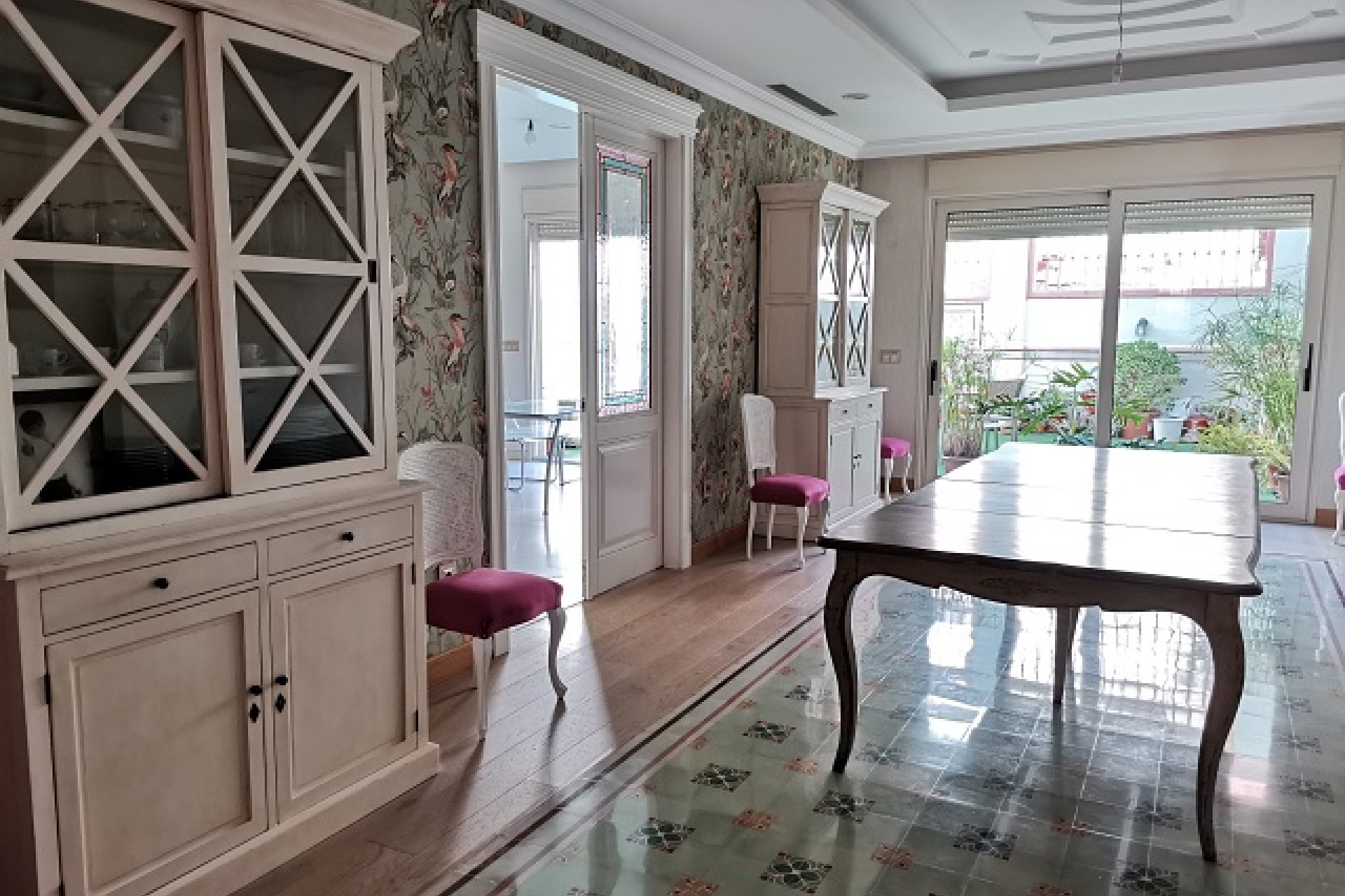 Återförsäljning - Villa -
Orihuela