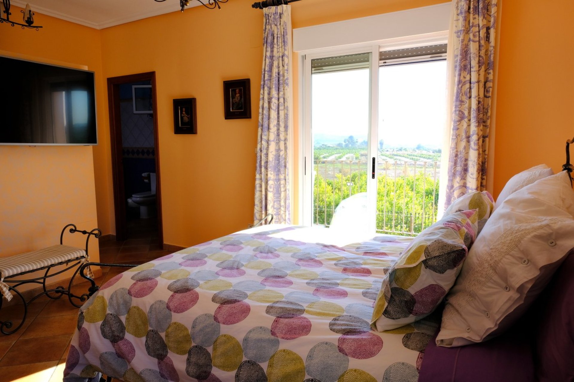 Återförsäljning - Villa -
Orihuela