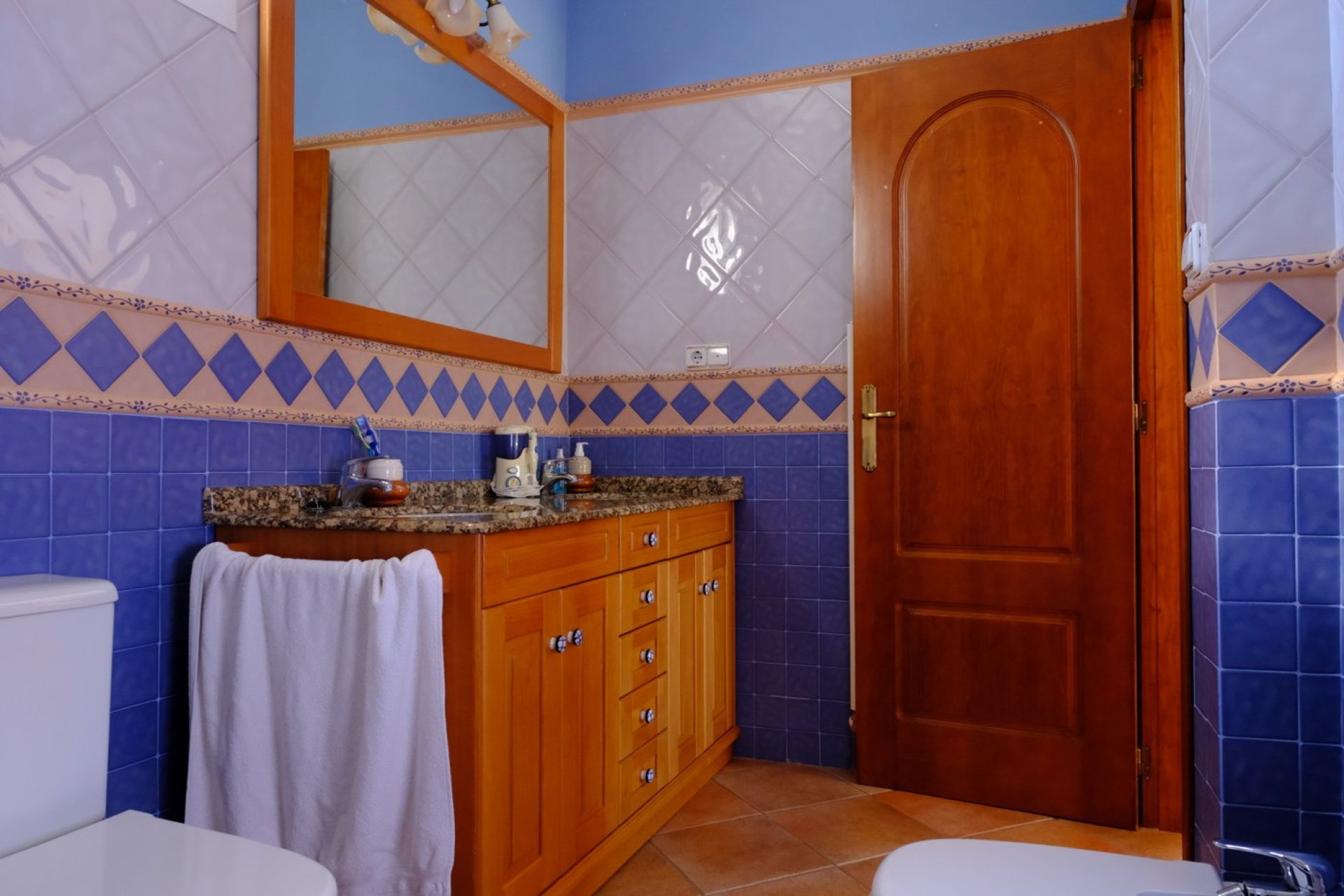 Återförsäljning - Villa -
Orihuela