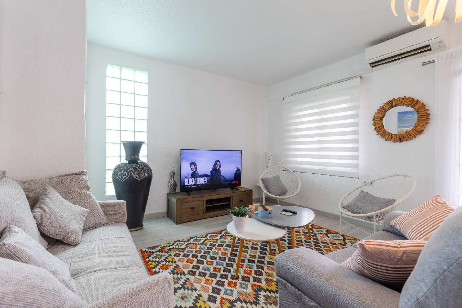 Återförsäljning - Villa -
Orihuela