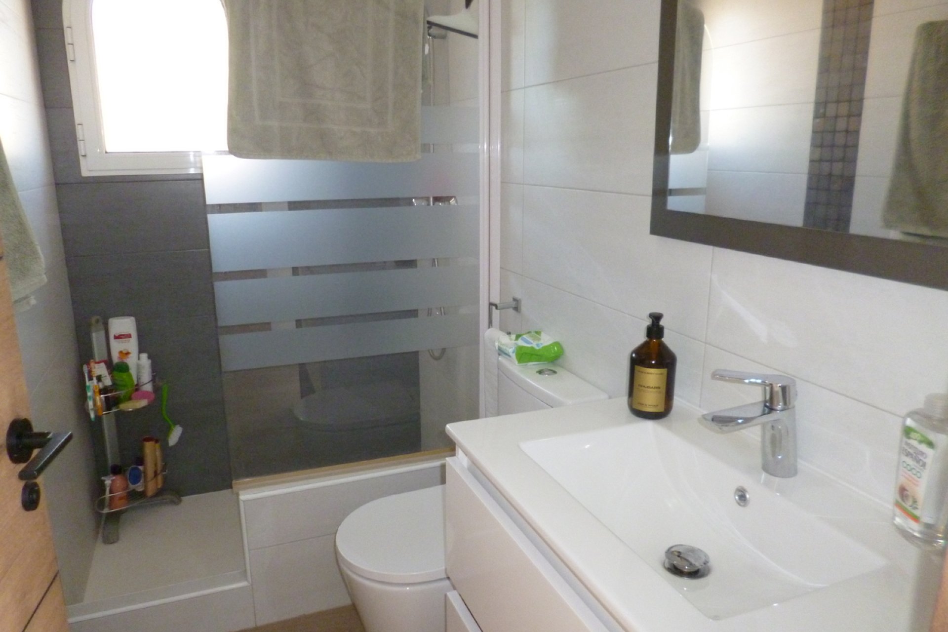 Återförsäljning - Villa -
Pilar de la Horadada