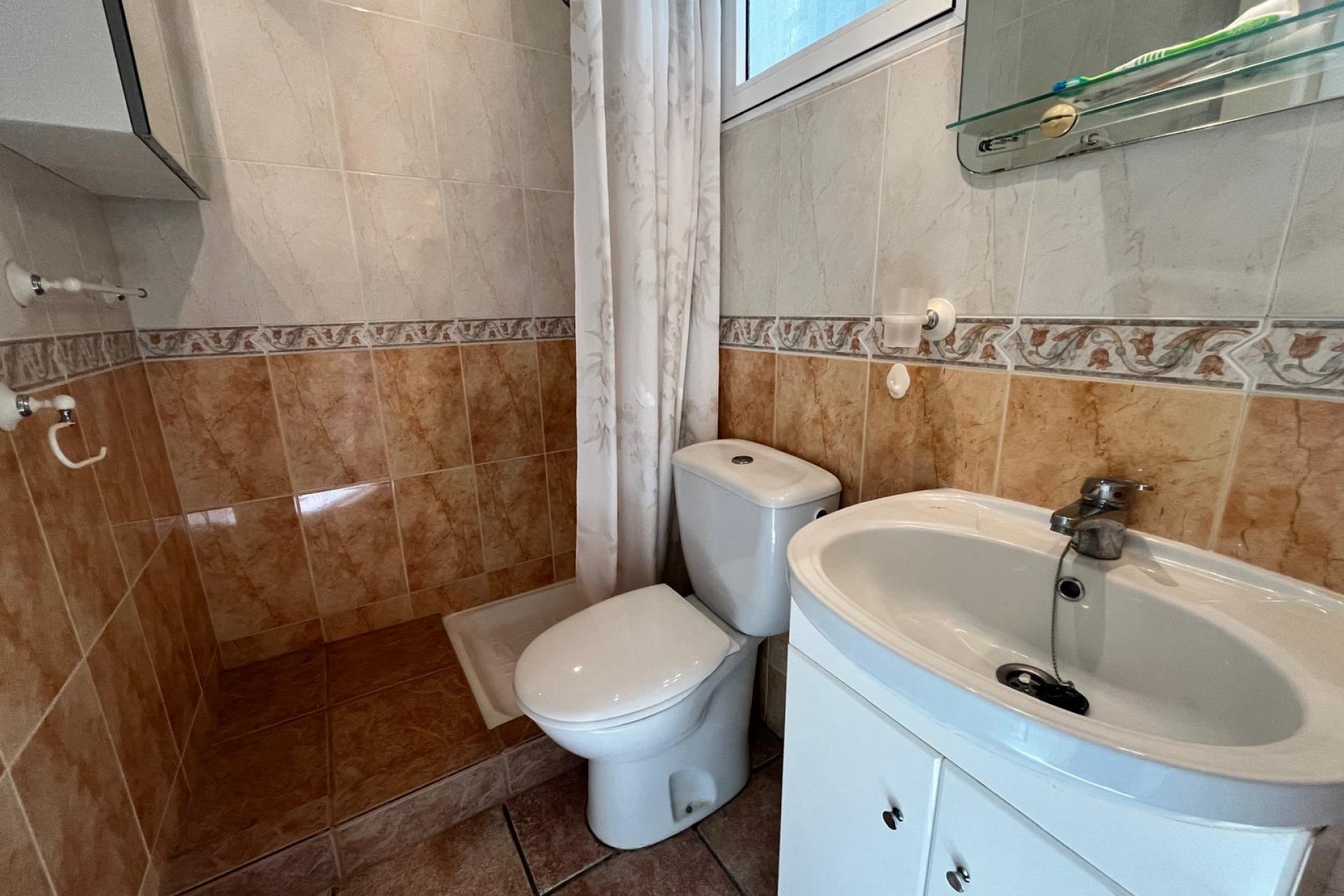 Återförsäljning - Villa -
Playa Flamenca - Orihuela Costa