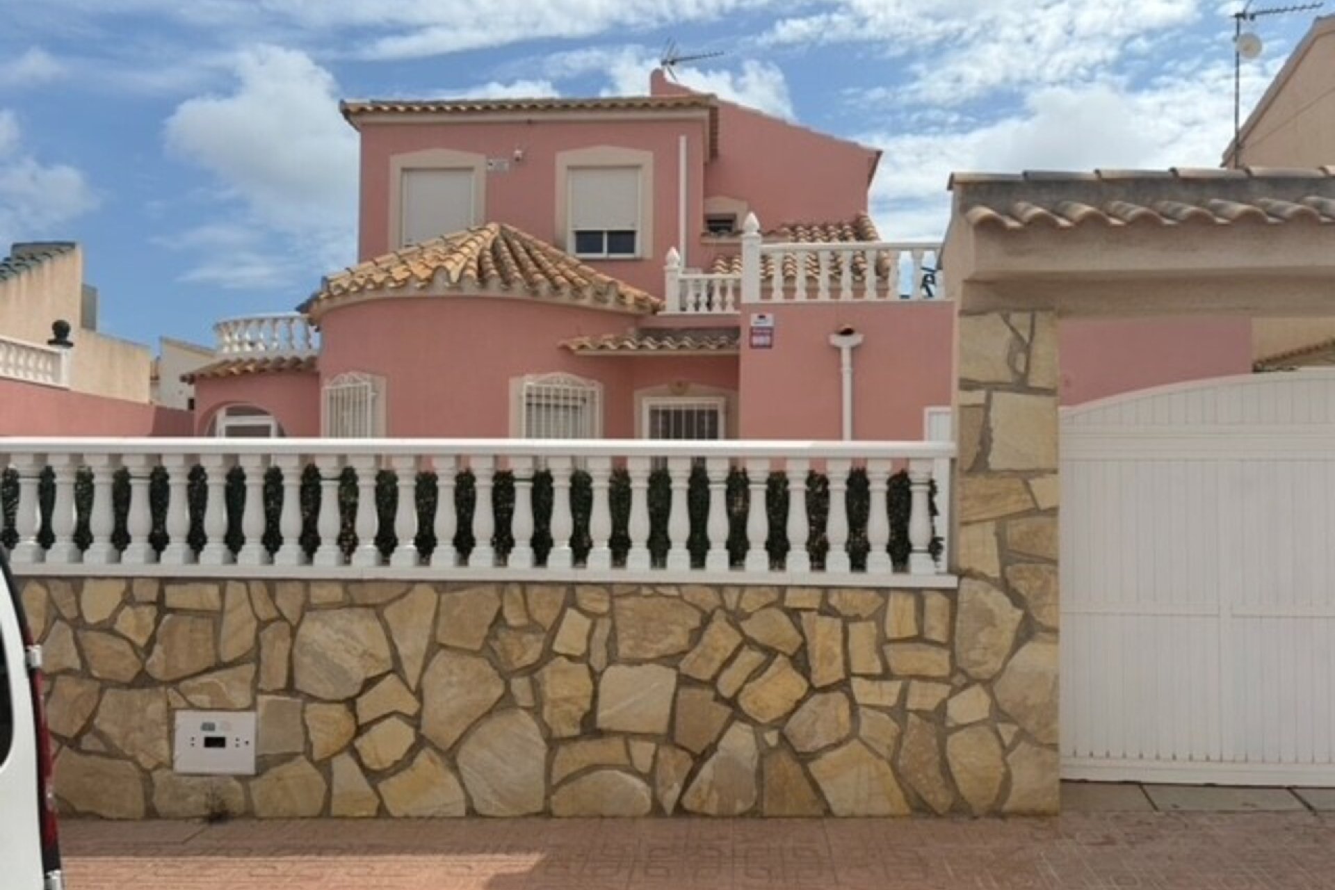 Återförsäljning - Villa -
Playa Flamenca
