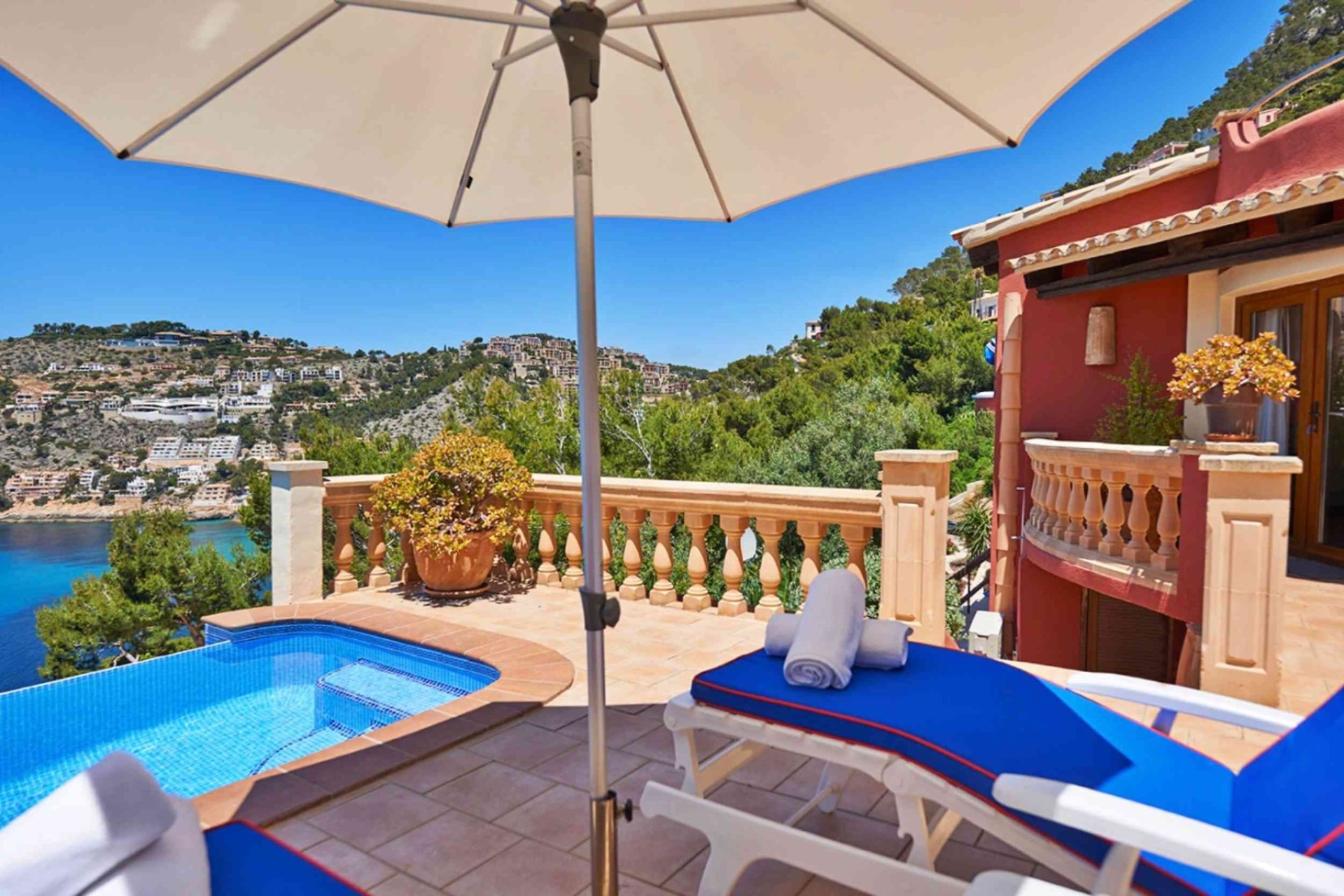 Återförsäljning - Villa -
Port d'Andratx - Andratx