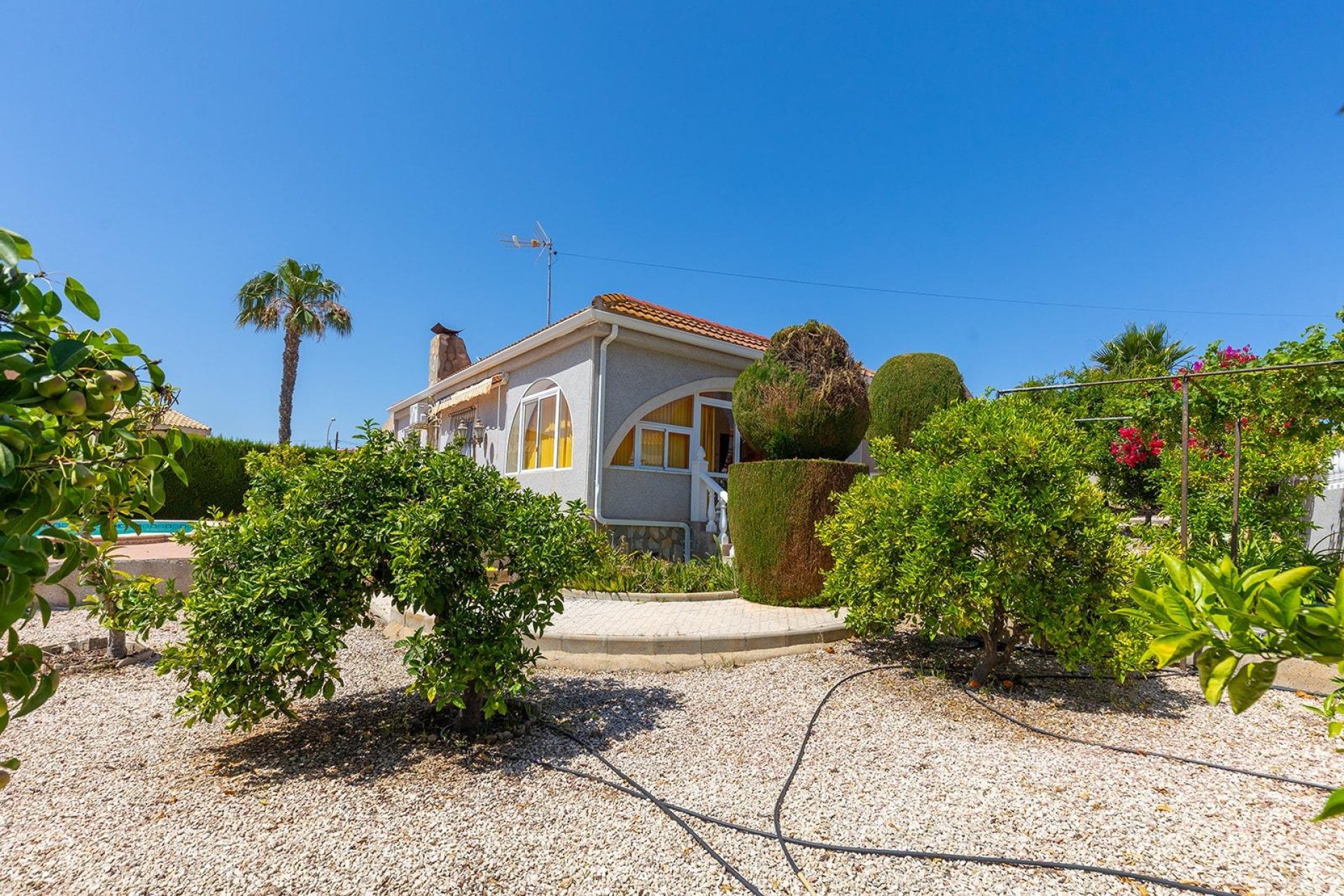 Återförsäljning - Villa -
Rojales - Centro de la Ciudad Quesada