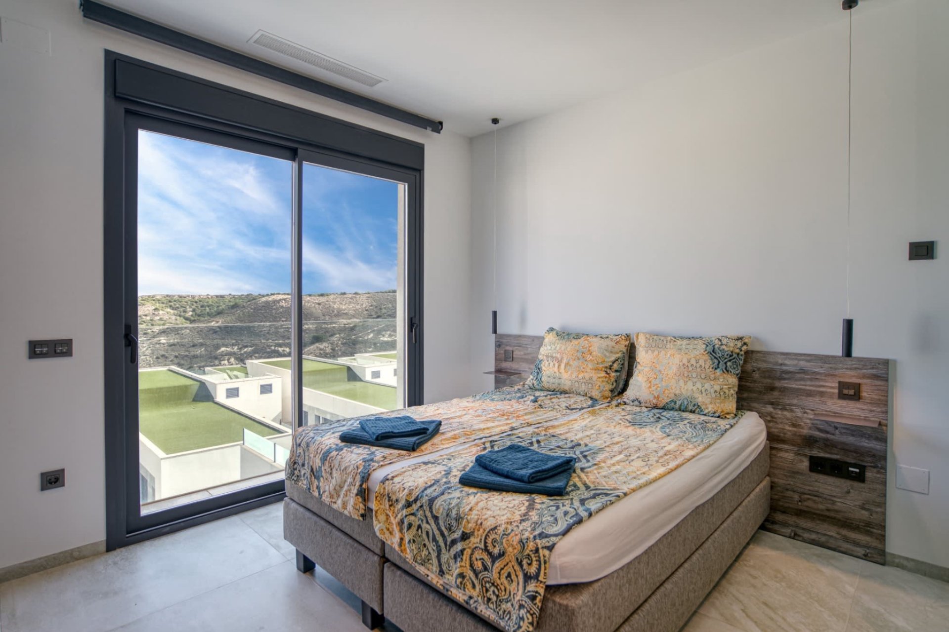 Återförsäljning - Villa -
Rojales - Ciudad Quesada