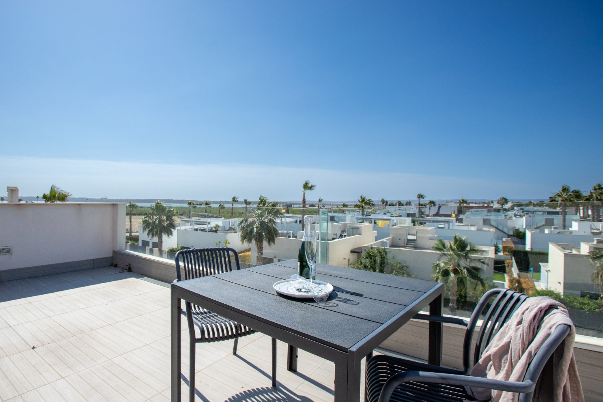Återförsäljning - Villa -
Rojales - Ciudad Quesada
