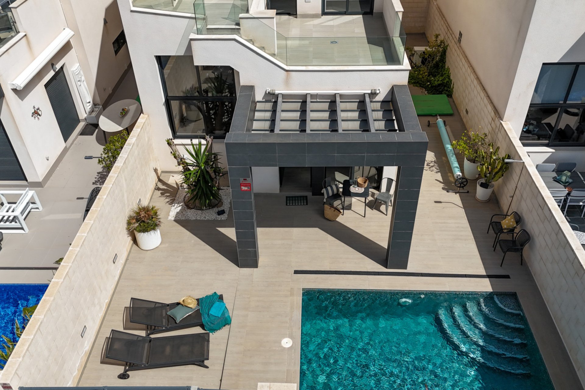 Återförsäljning - Villa -
Rojales - Ciudad Quesada