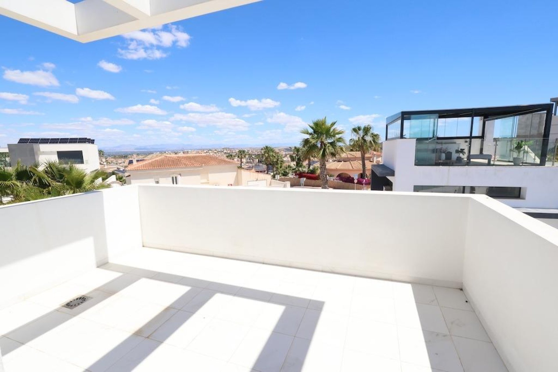 Återförsäljning - Villa -
Rojales - Ciudad Quesada