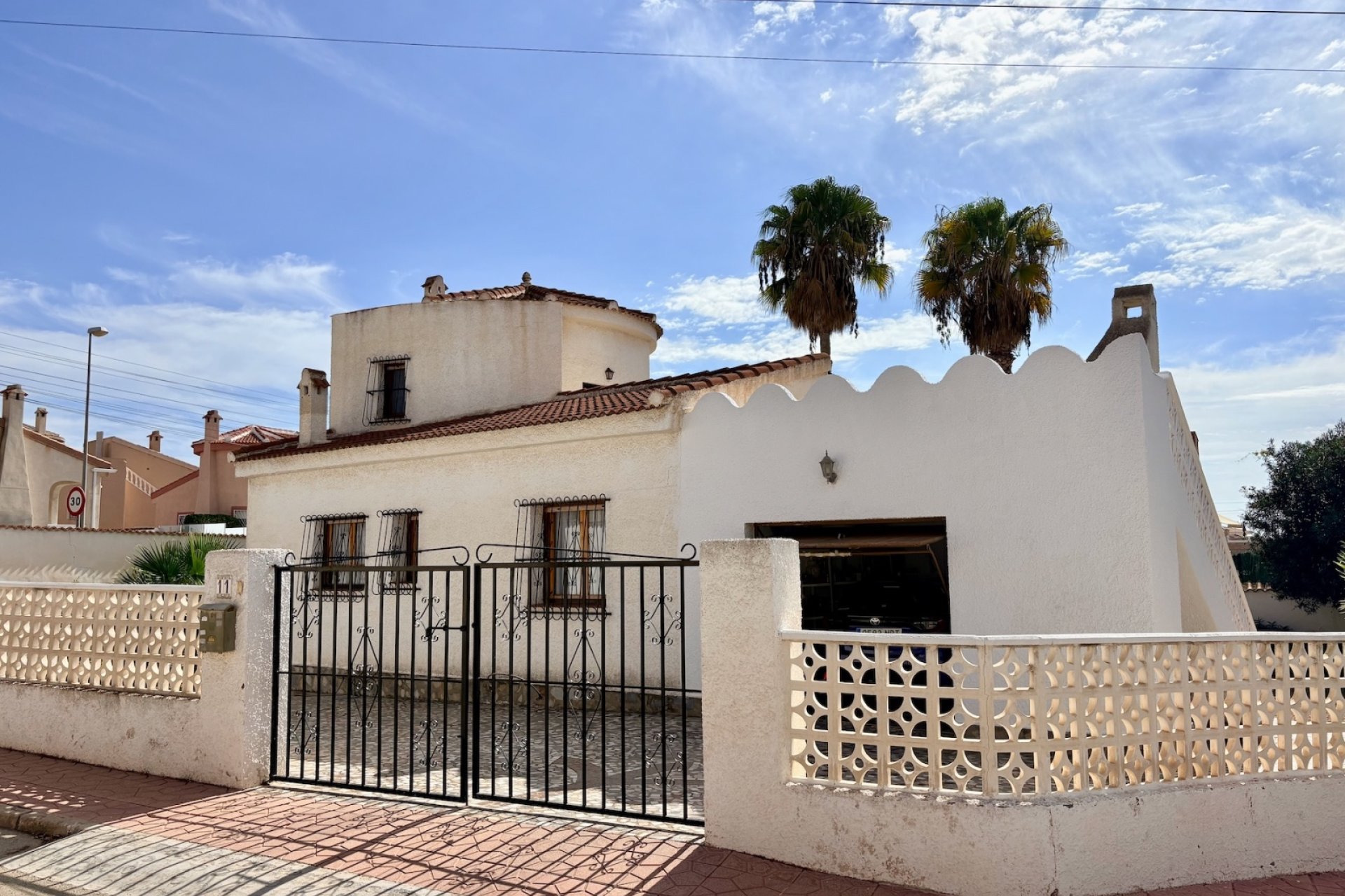 Återförsäljning - Villa -
Rojales - Ciudad Quesada