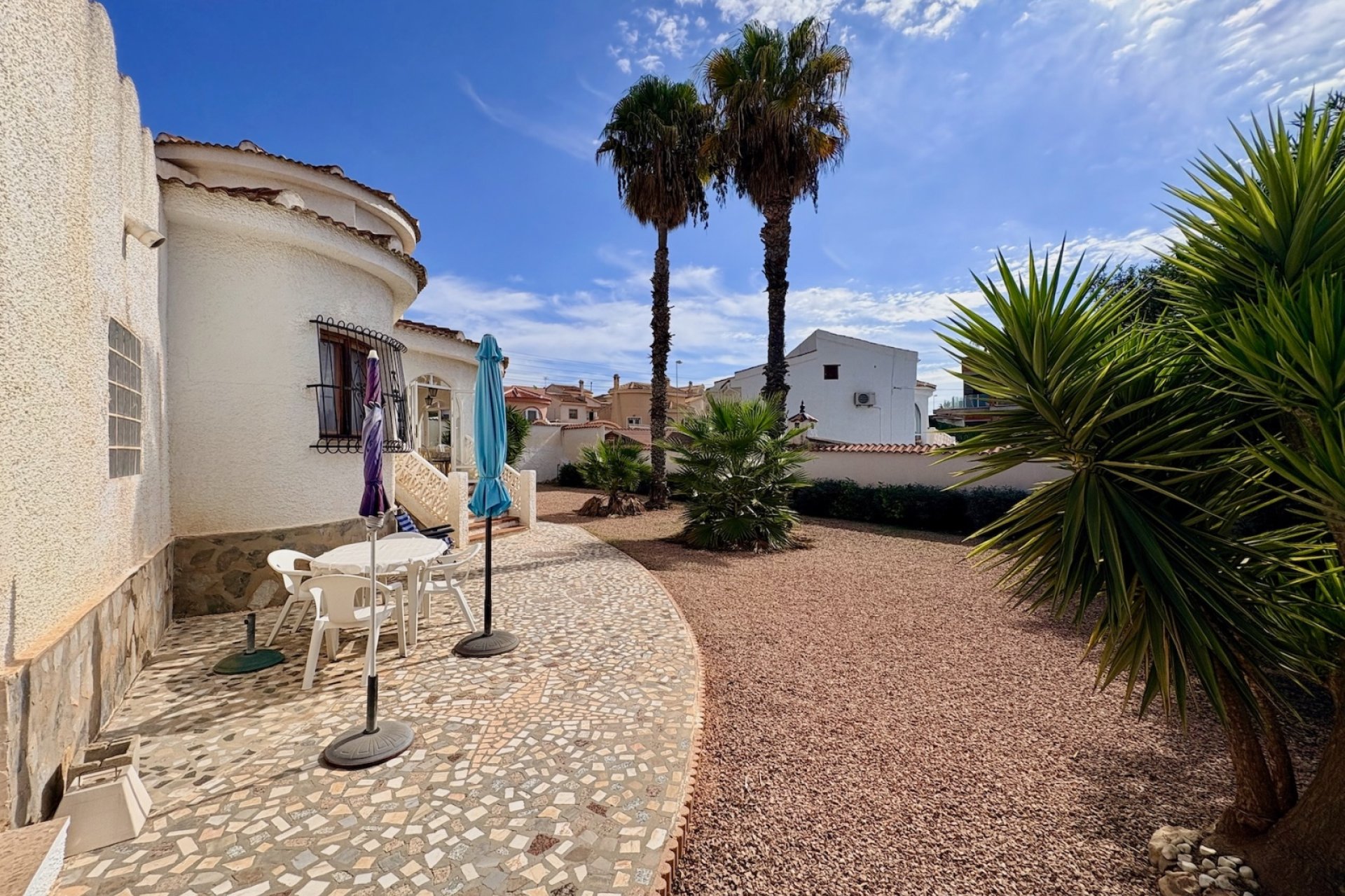 Återförsäljning - Villa -
Rojales - Ciudad Quesada