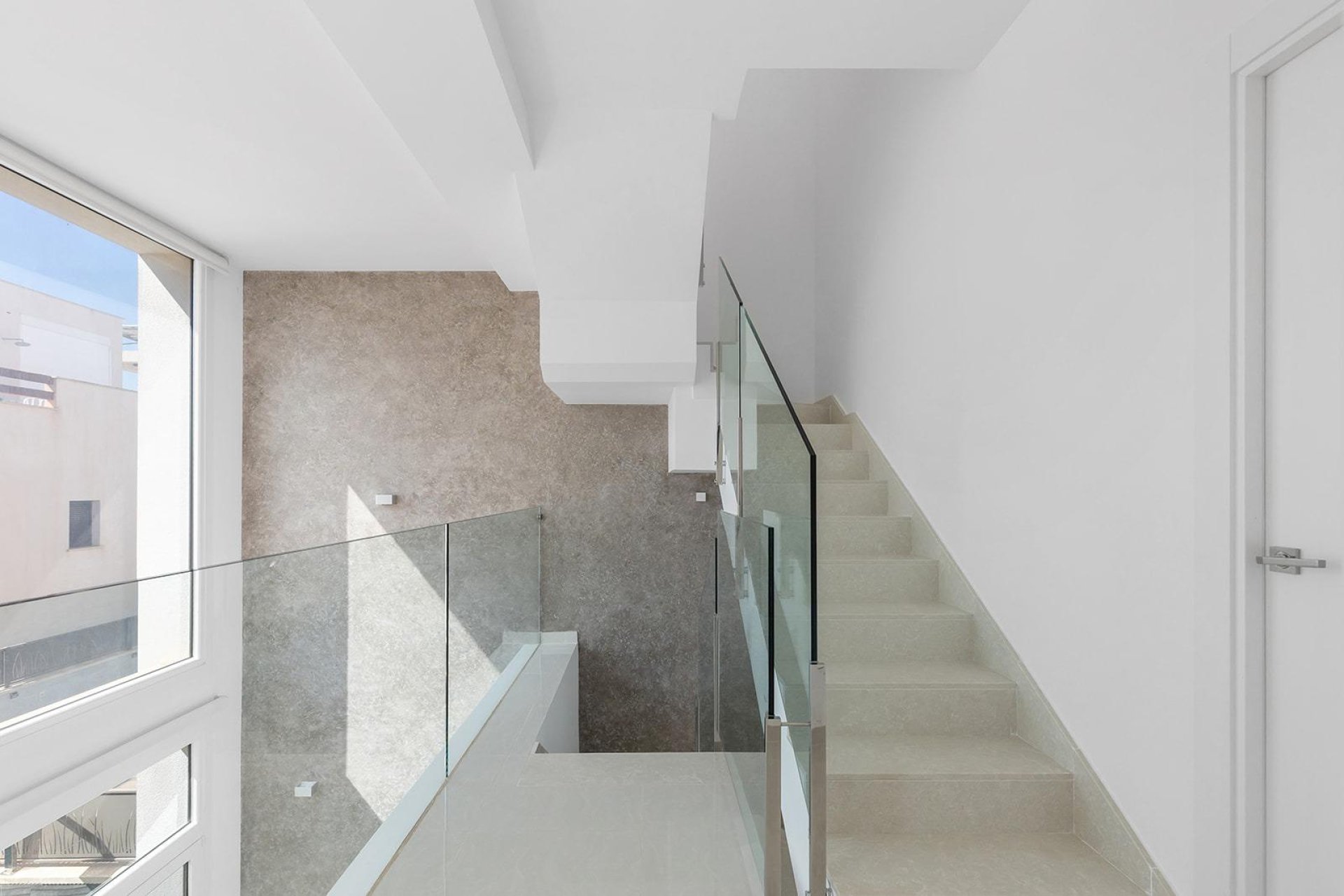 Återförsäljning - Villa -
Rojales - Pueblo bravo