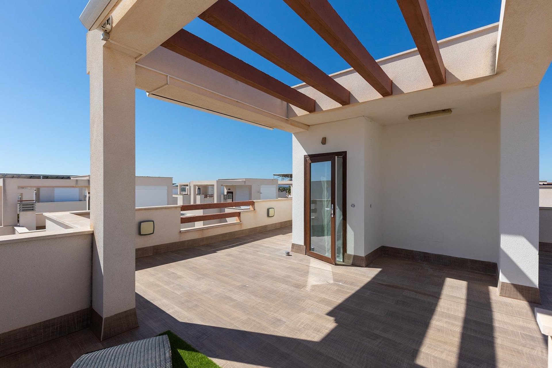 Återförsäljning - Villa -
Rojales - Pueblo bravo