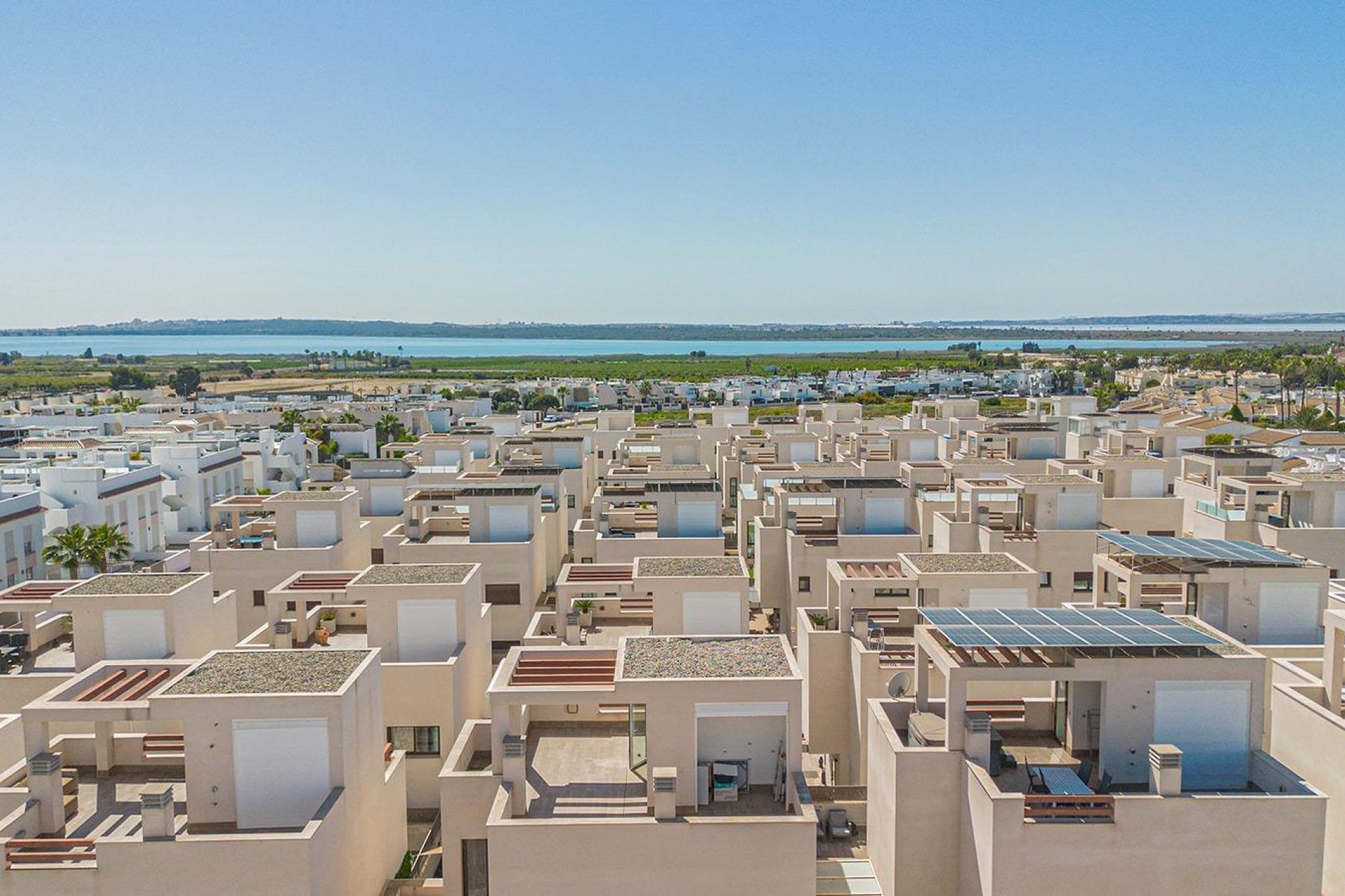 Återförsäljning - Villa -
Rojales - Pueblo bravo