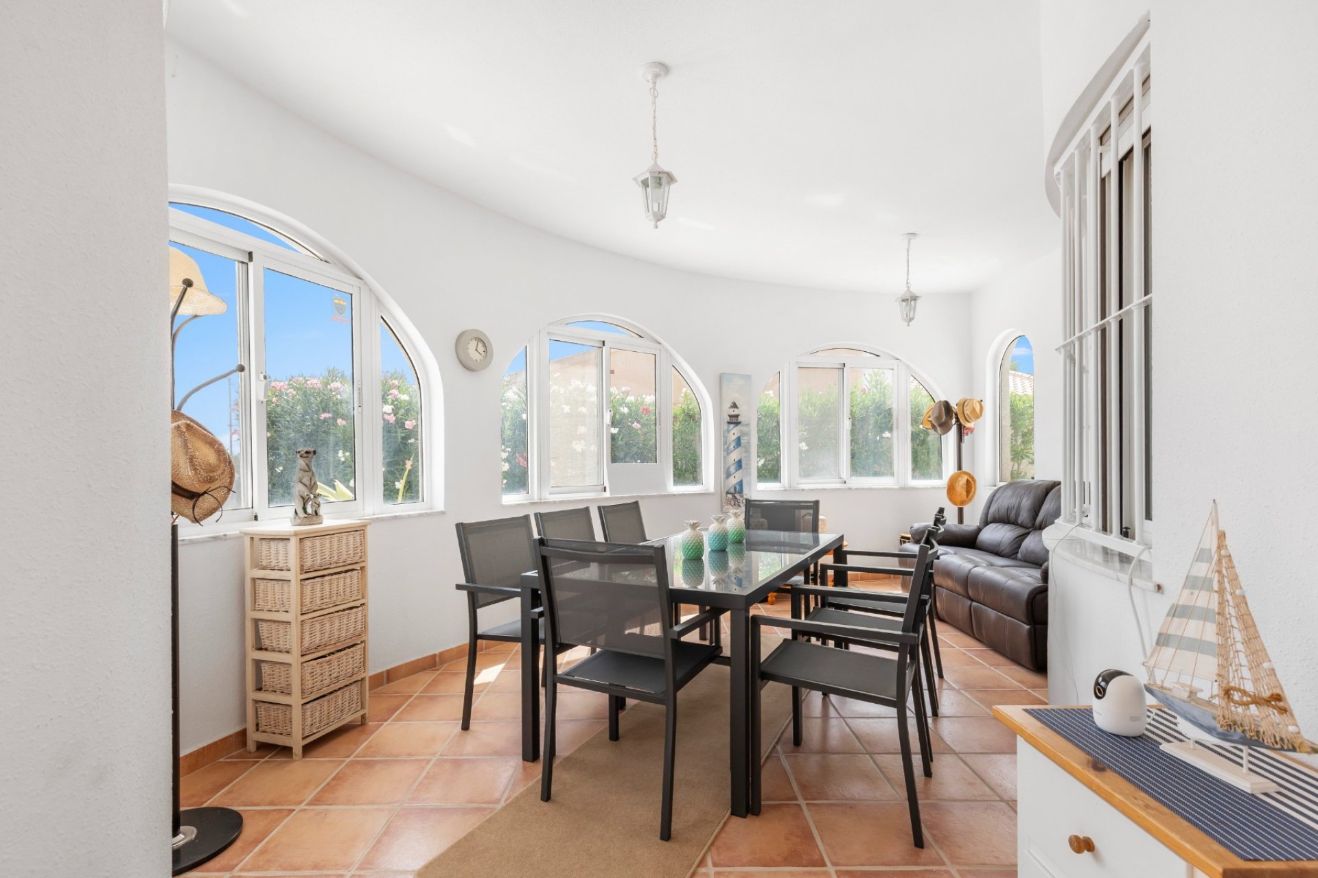 Återförsäljning - Villa -
San Fulgencio - La Marina