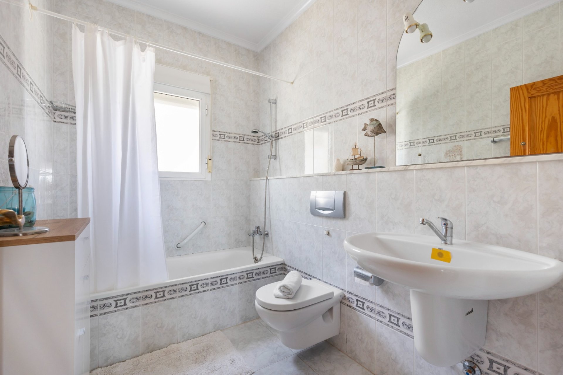 Återförsäljning - Villa -
San Fulgencio - La Marina