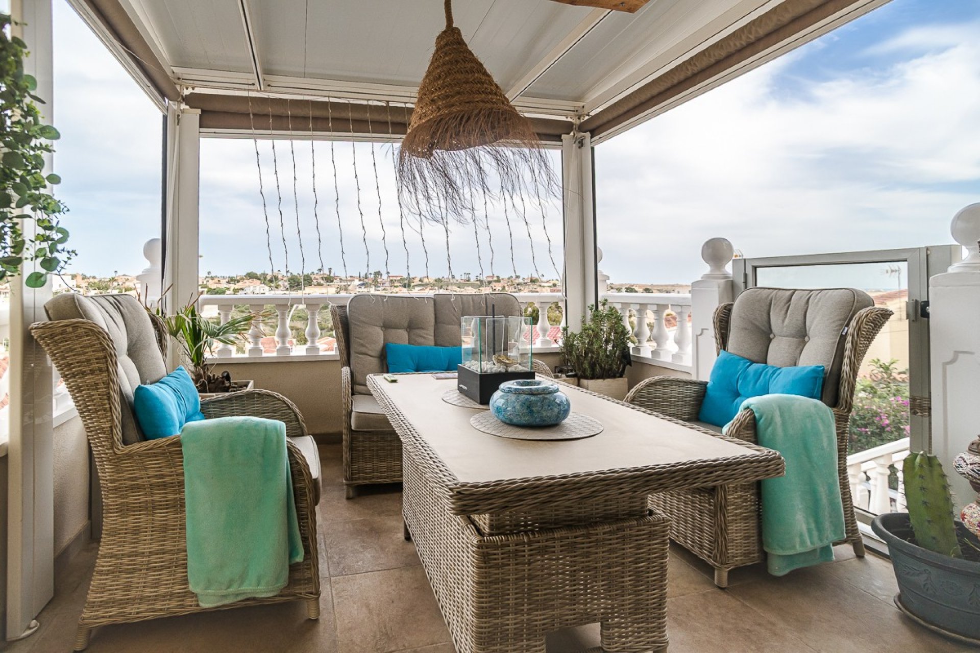 Återförsäljning - Villa -
San Fulgencio - urb.la marina