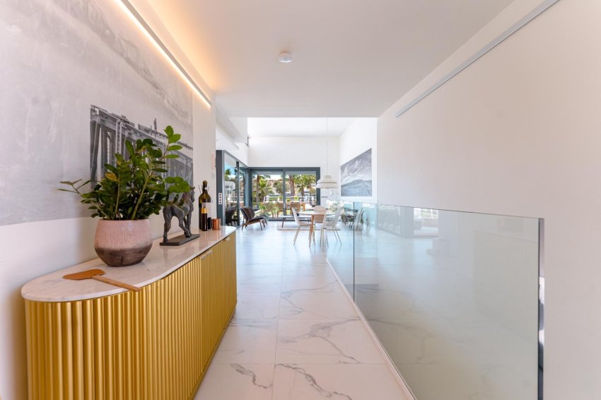 Återförsäljning - Villa -
San Miguel - Costa blanca sur