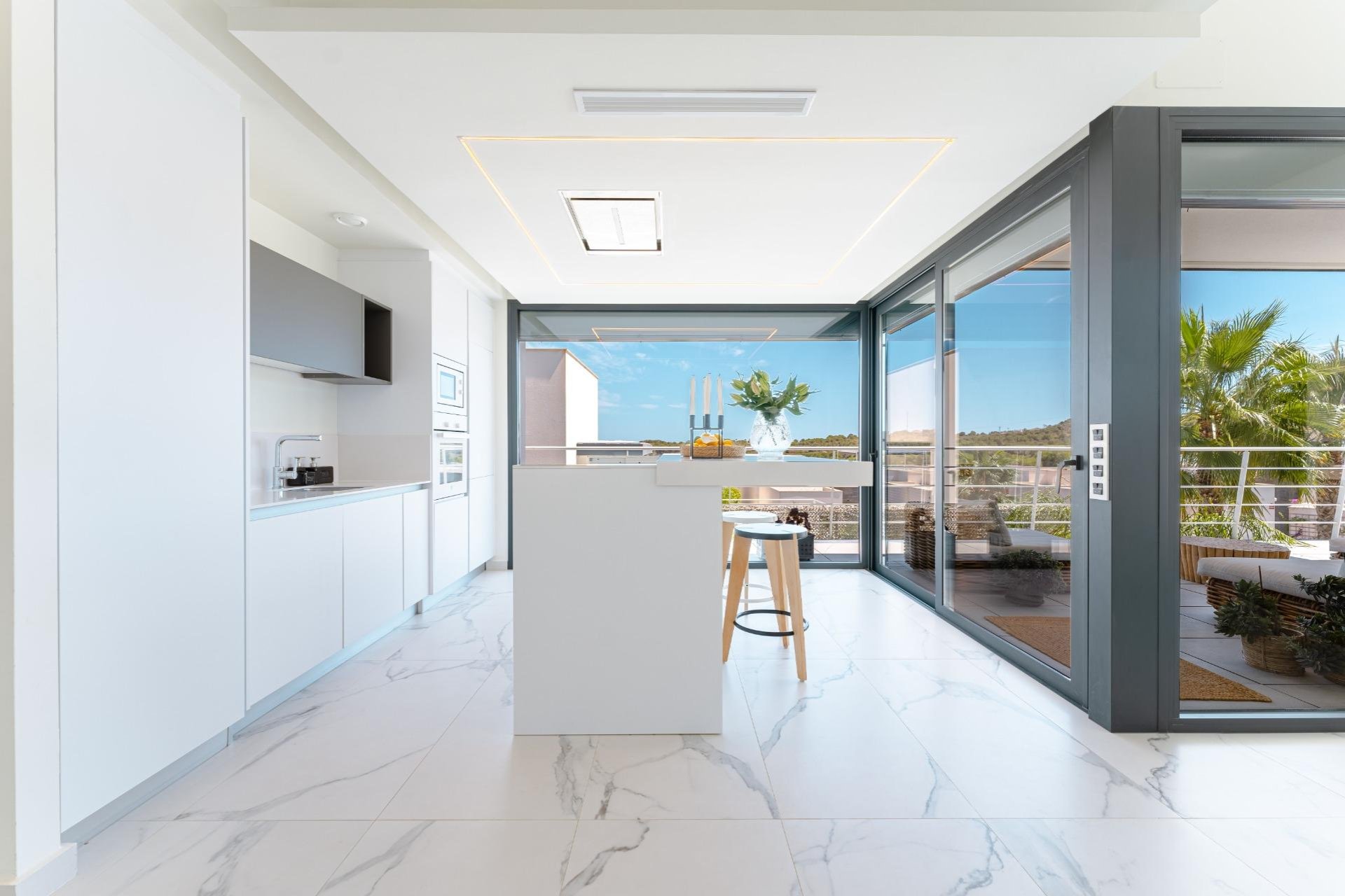 Återförsäljning - Villa -
San Miguel - Costa blanca sur