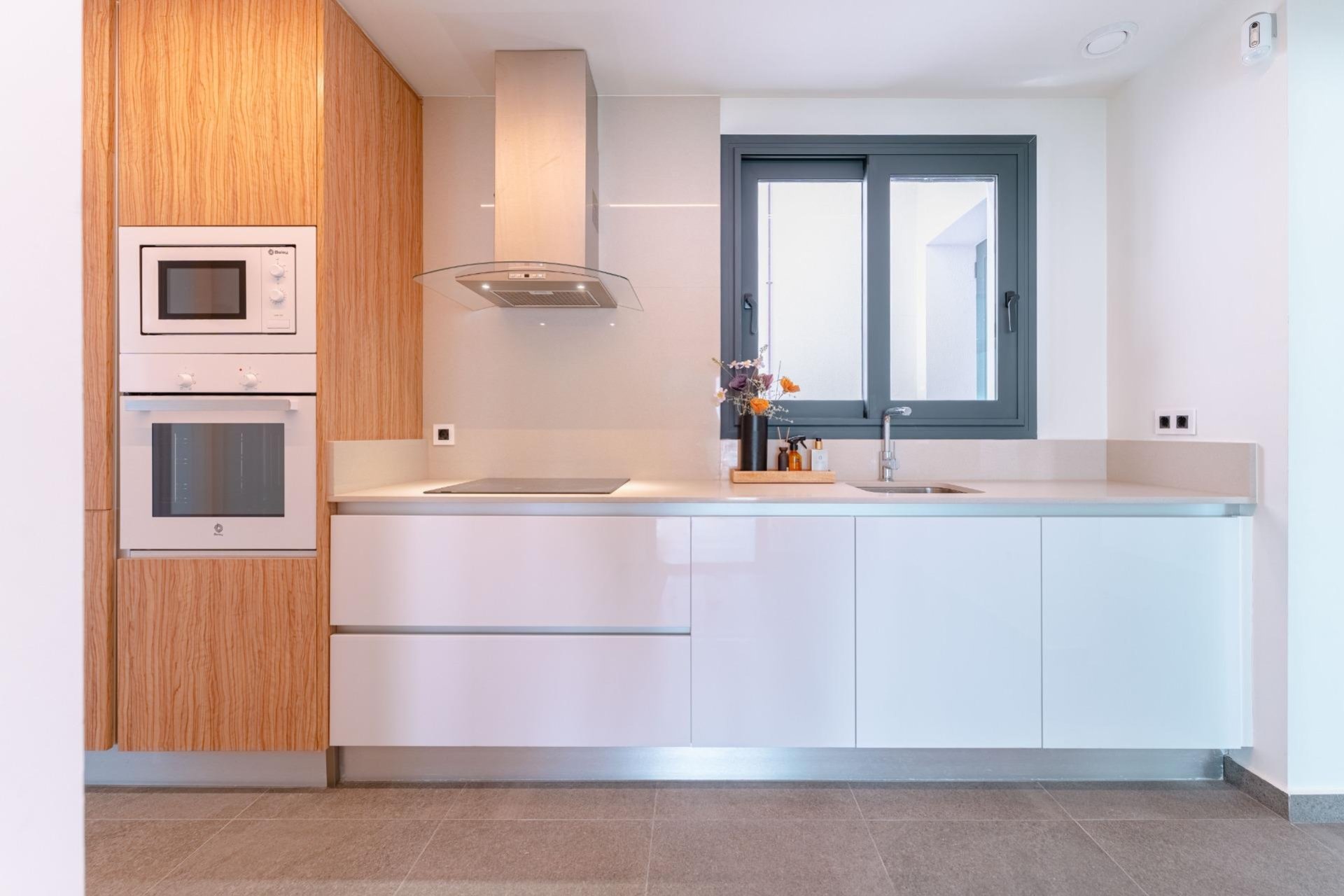 Återförsäljning - Villa -
San Miguel - Costa blanca sur