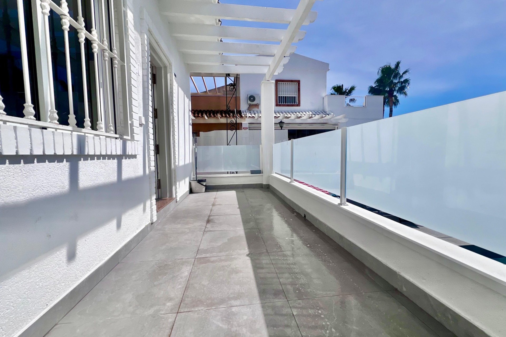 Återförsäljning - Villa -
San Miguel - Las filipinas