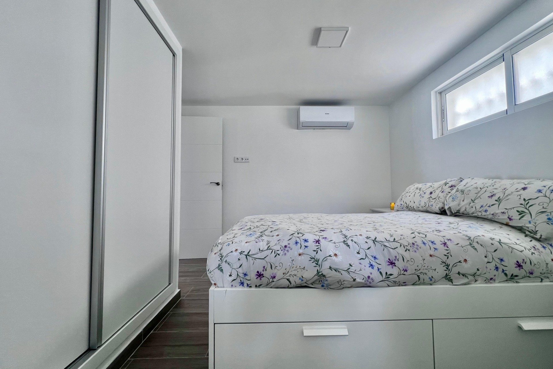 Återförsäljning - Villa -
San Miguel - Las filipinas