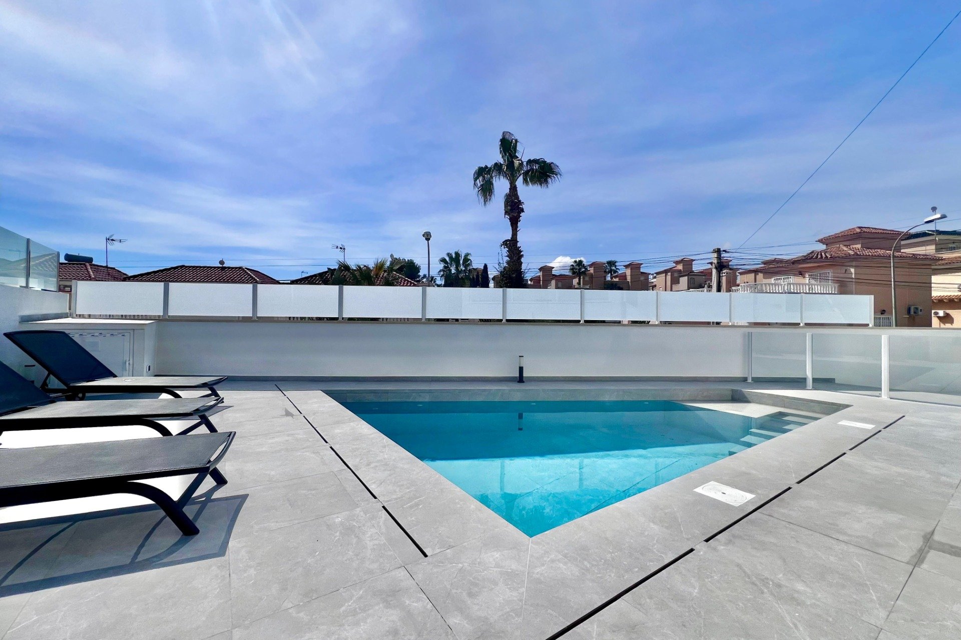 Återförsäljning - Villa -
San Miguel - Las filipinas