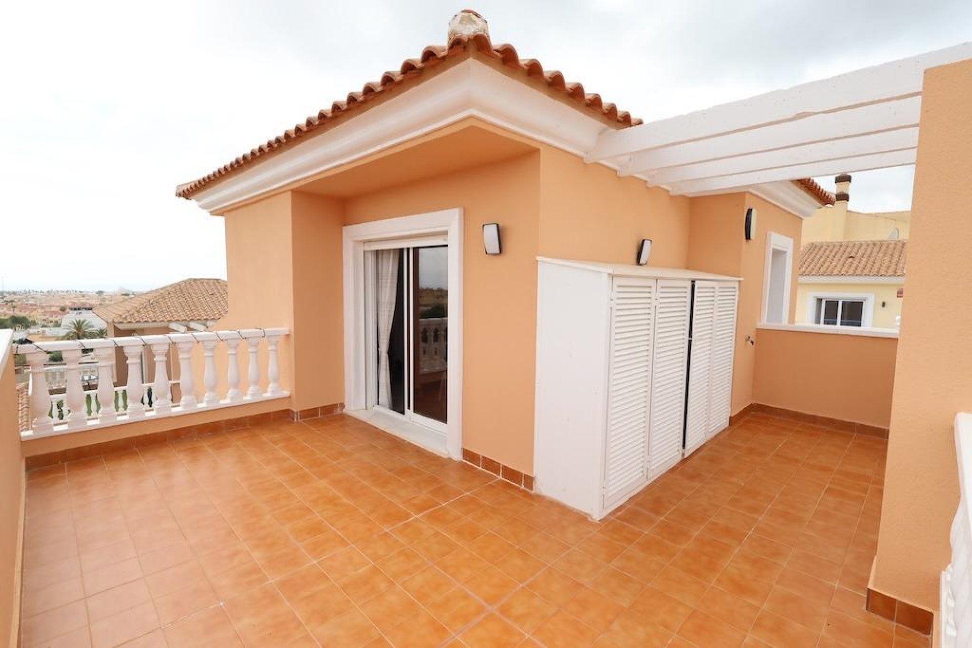Återförsäljning - Villa -
San Miguel - Las filipinas