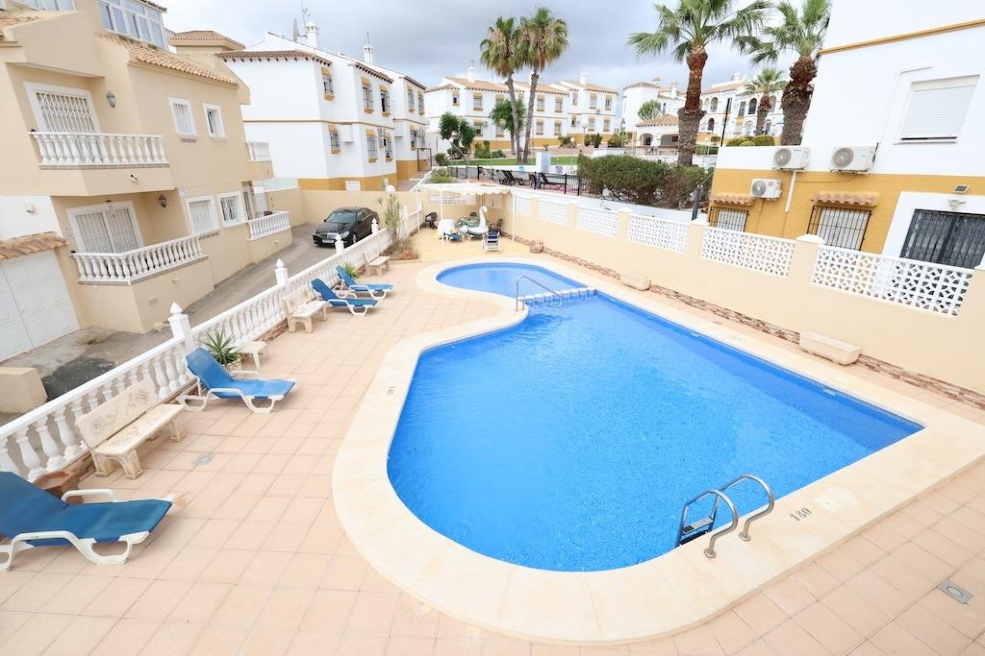 Återförsäljning - Villa -
San Miguel - Las filipinas