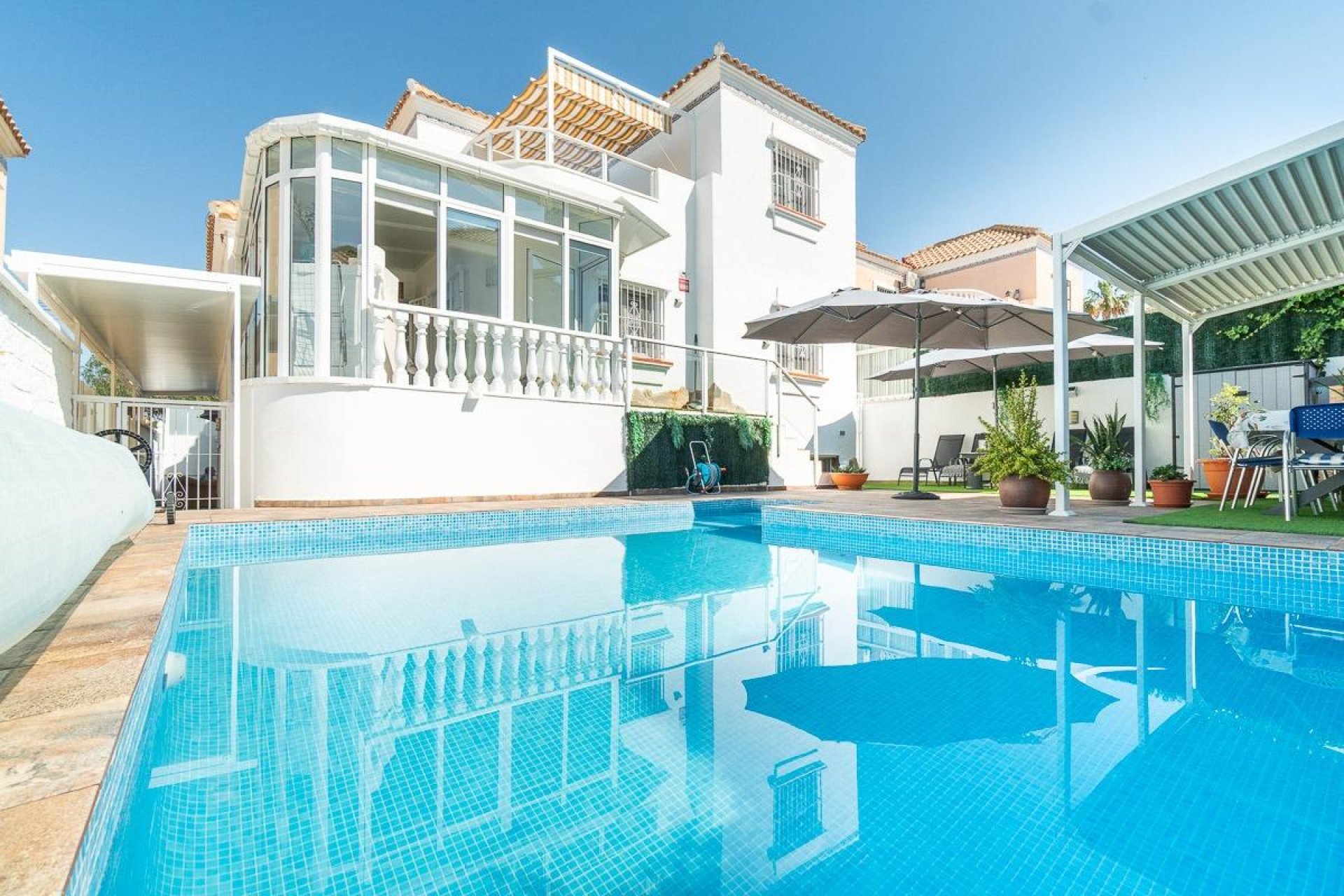 Återförsäljning - Villa -
San Miguel - Las filipinas