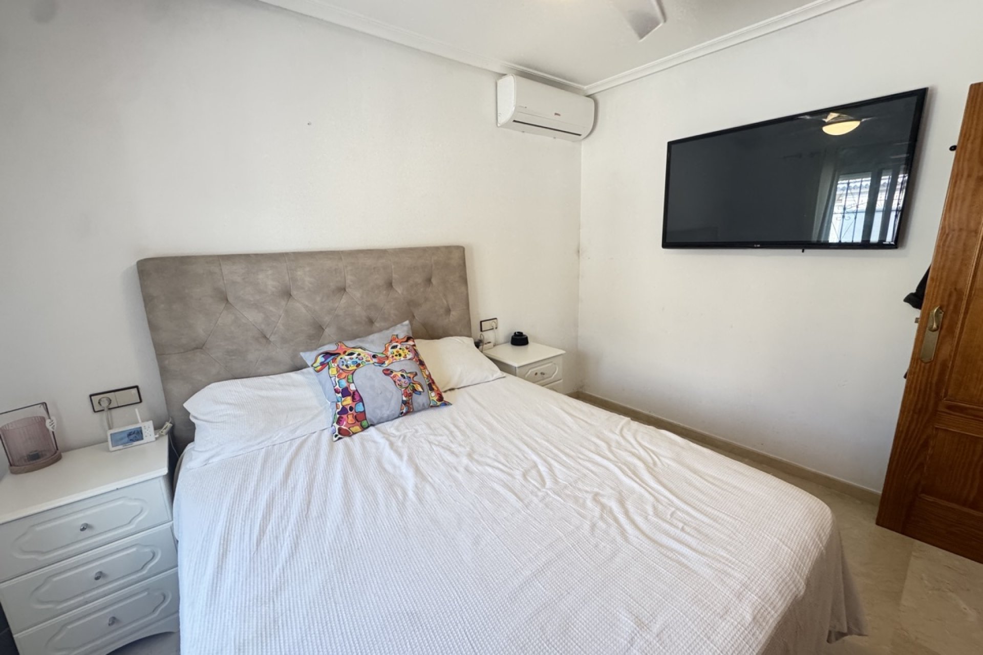 Återförsäljning - Villa -
San Miguel - San Miguel de Salinas