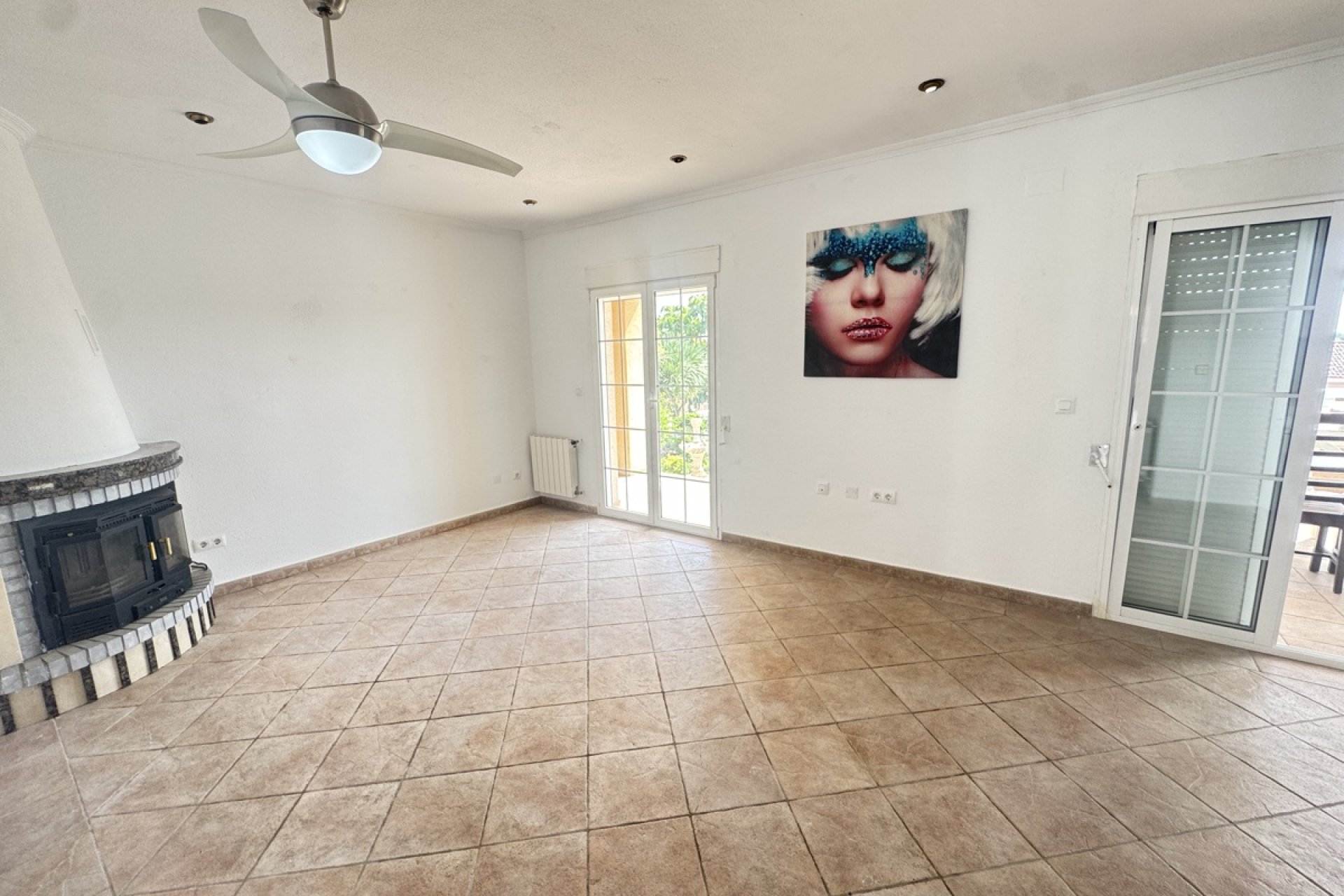 Återförsäljning - Villa -
San Miguel - San Miguel de Salinas