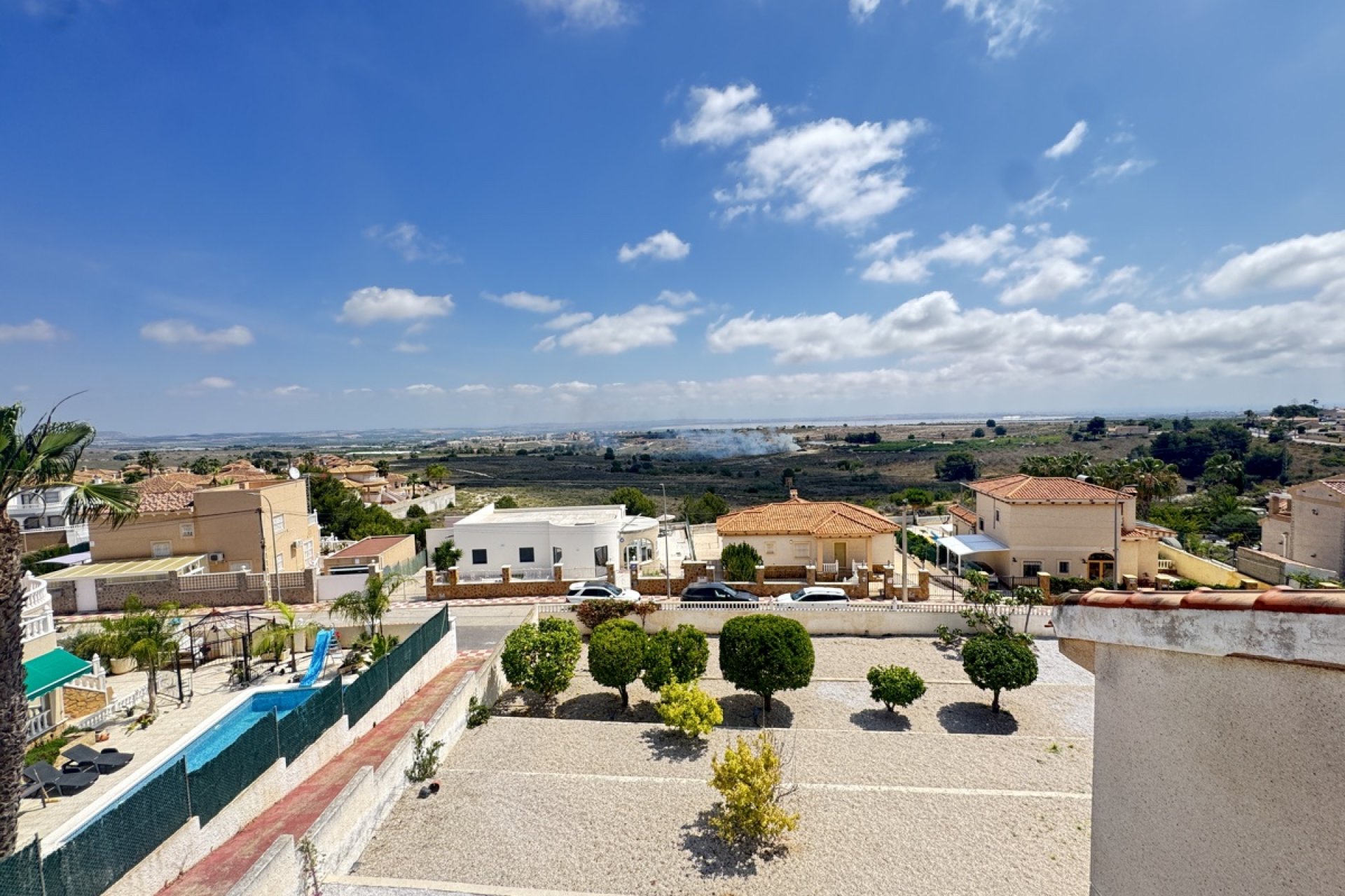 Återförsäljning - Villa -
San Miguel - San Miguel de Salinas