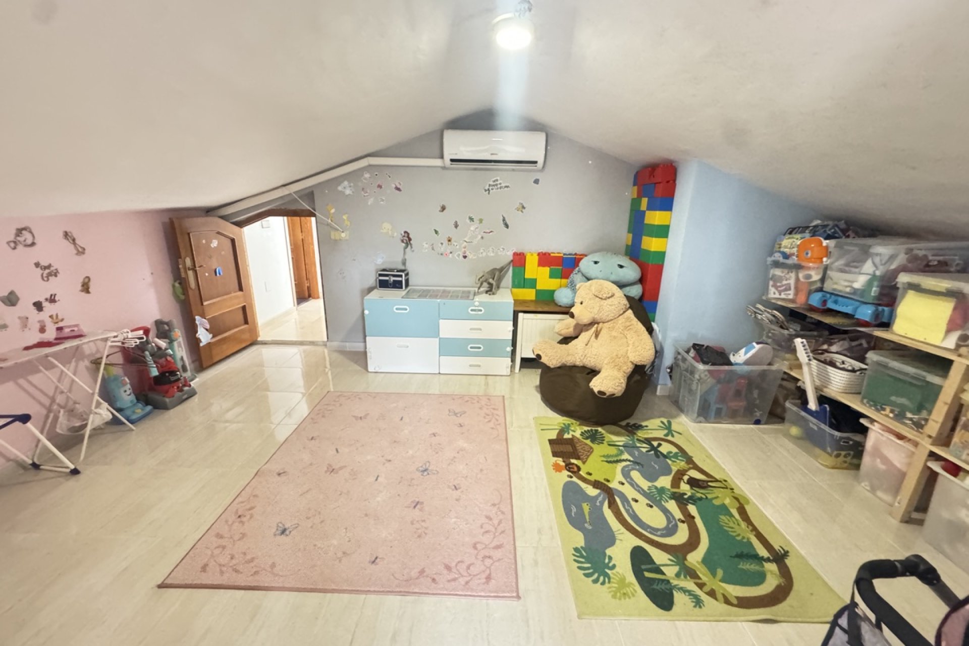 Återförsäljning - Villa -
San Miguel - San Miguel de Salinas