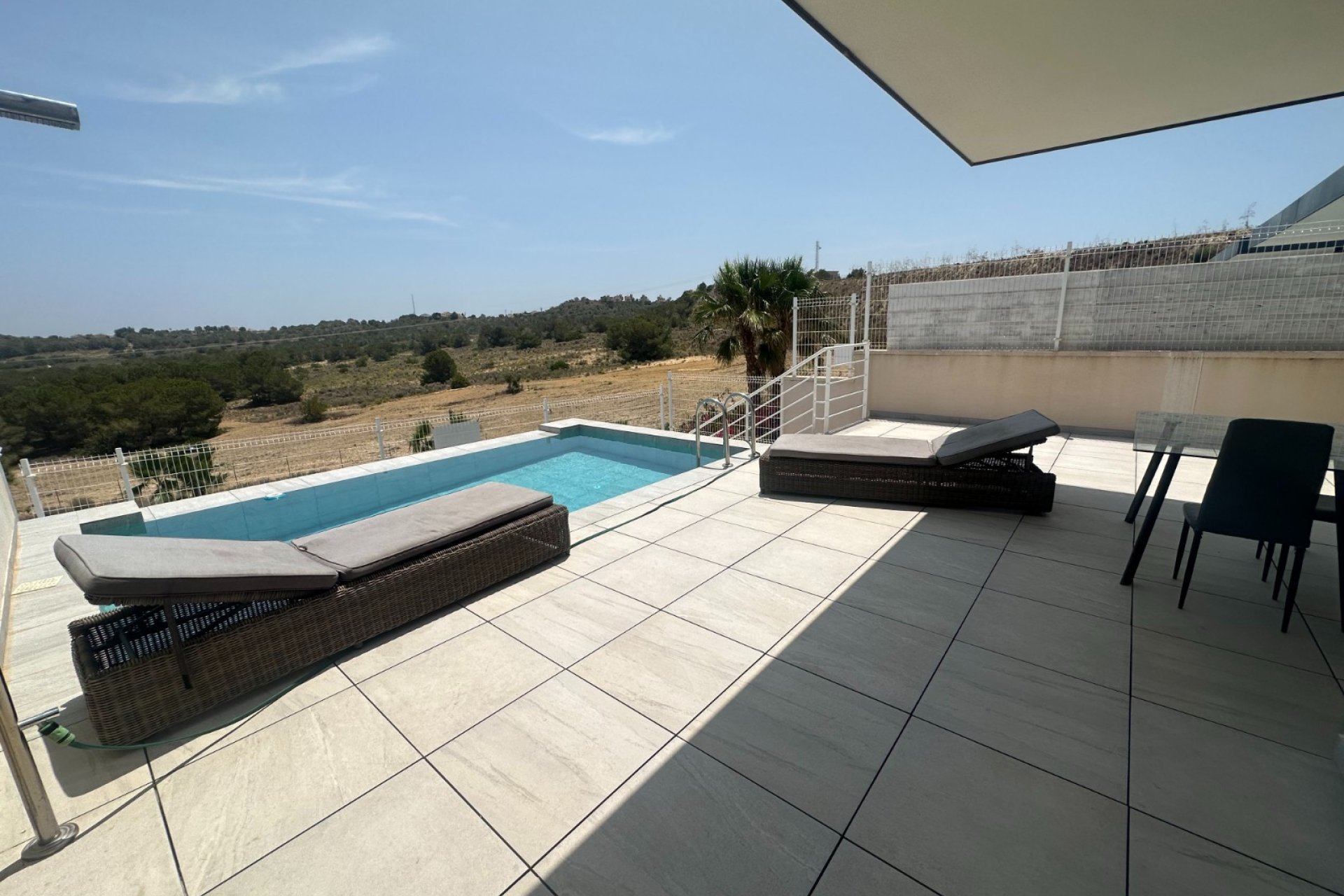 Återförsäljning - Villa -
San Miguel - San Miguel Salinas
