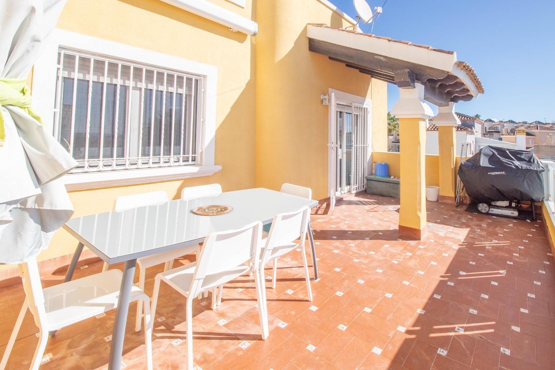 Återförsäljning - Villa -
San Miguel - Villamartín